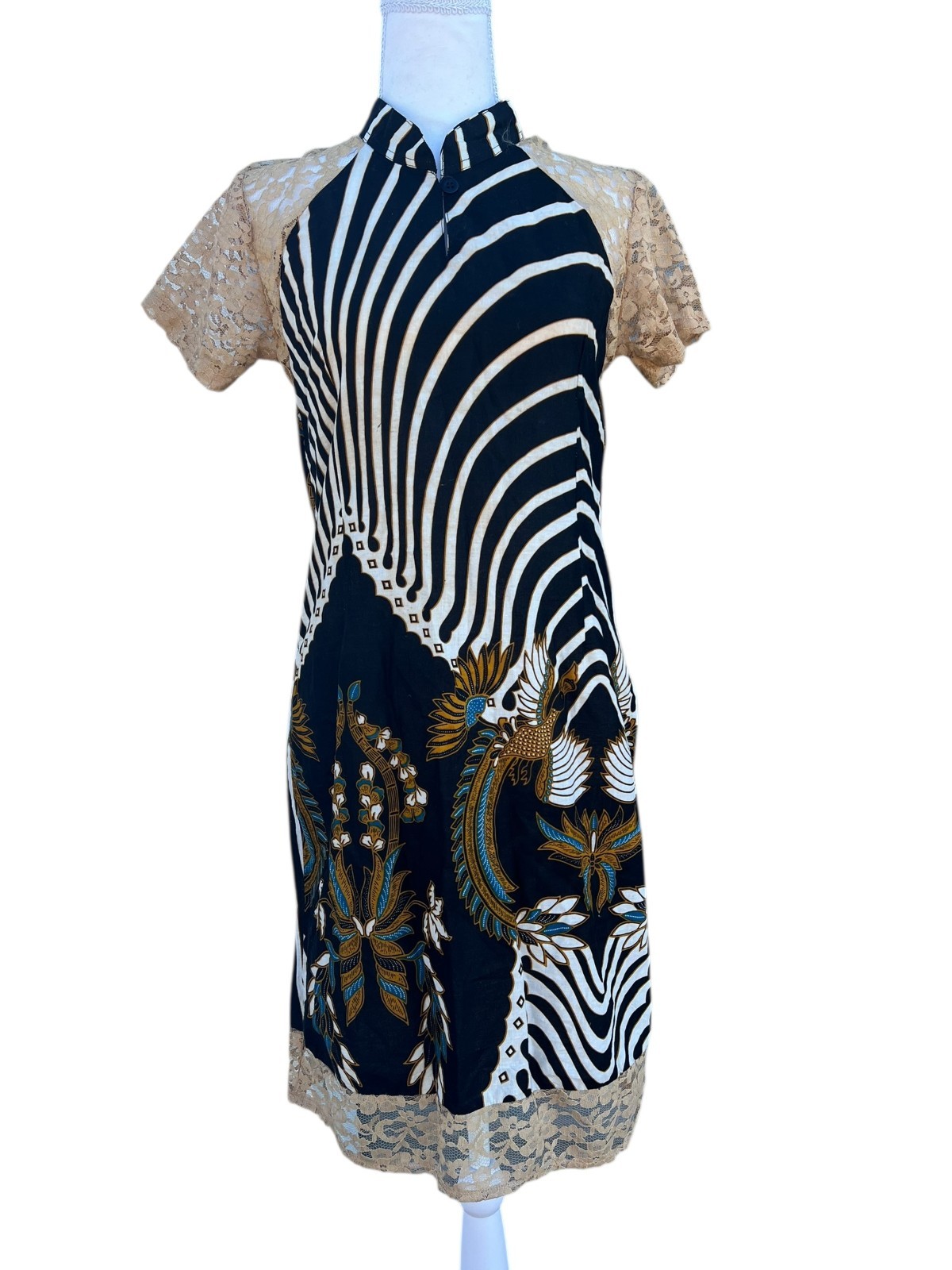 Vintage 90s Qipao Cheongsam Dress Phoenix Batik Lace Sleeves Medium