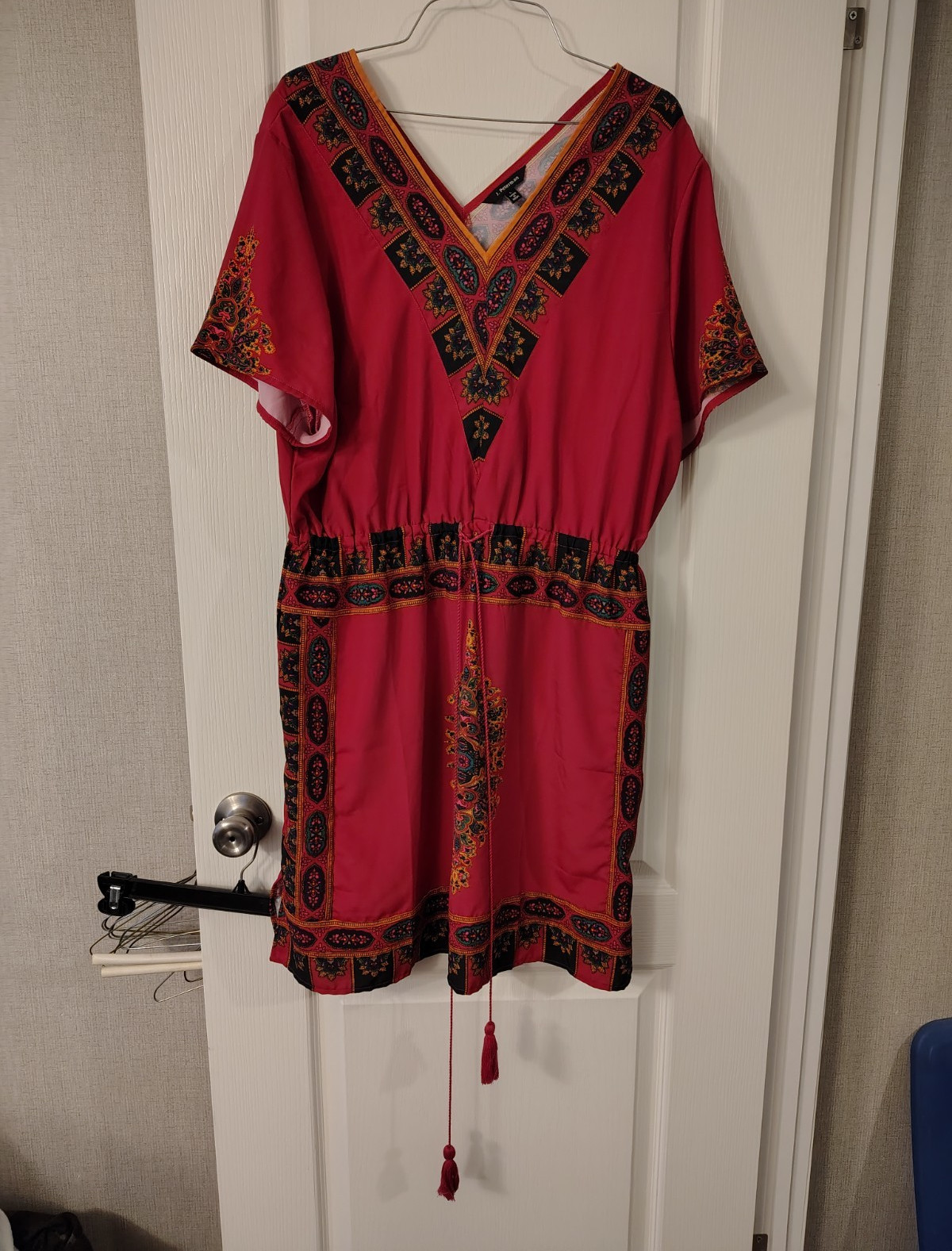 J. Peterman L Red/Black Paisley Kaftan Dress V-Neck Kimono Sleeve Tassel