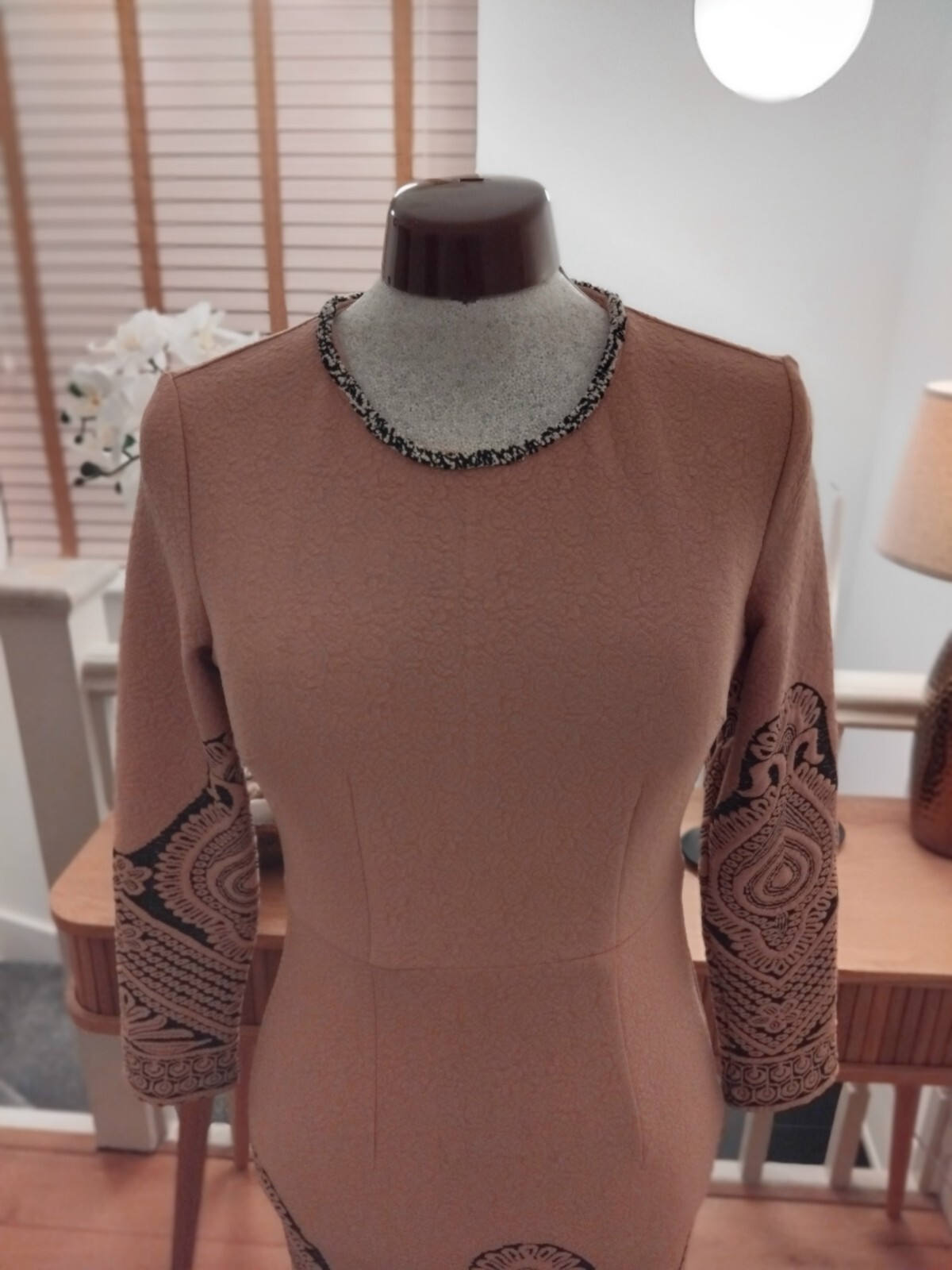 Lovie’s Embossed Printed Shift Dress Size S 38 Inches New Without Tags