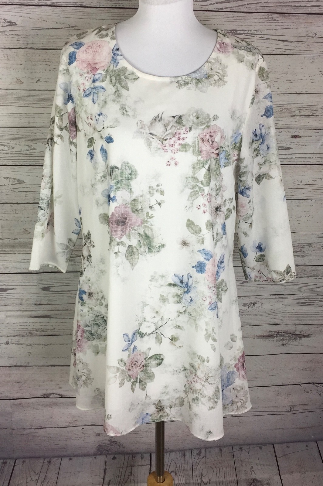 Indigo Soul Women’s White Floral 3/4 Sleeve Lined Shift Dress Size L