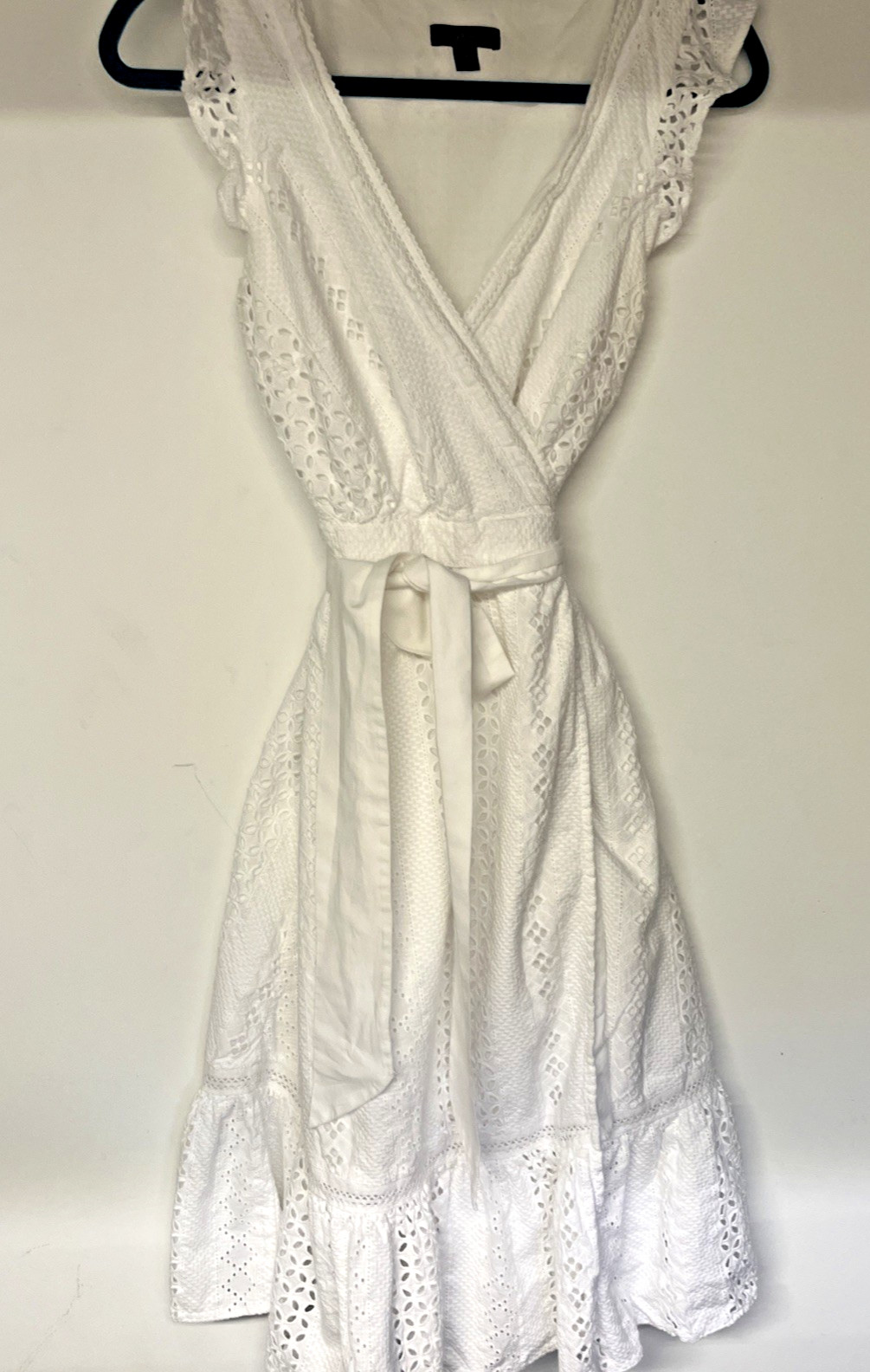 JCrew White Eyelet Wrap Dress Size 2 Cotton Flutter Sleeve Cottagecore White