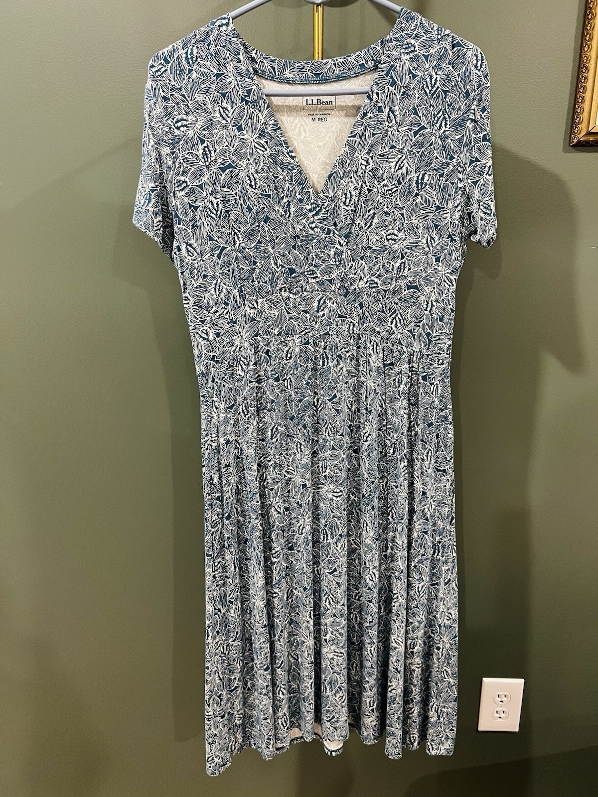 L.L. Bean Summer Knit A-line Dress Womens M-Reg Blue V-Neck