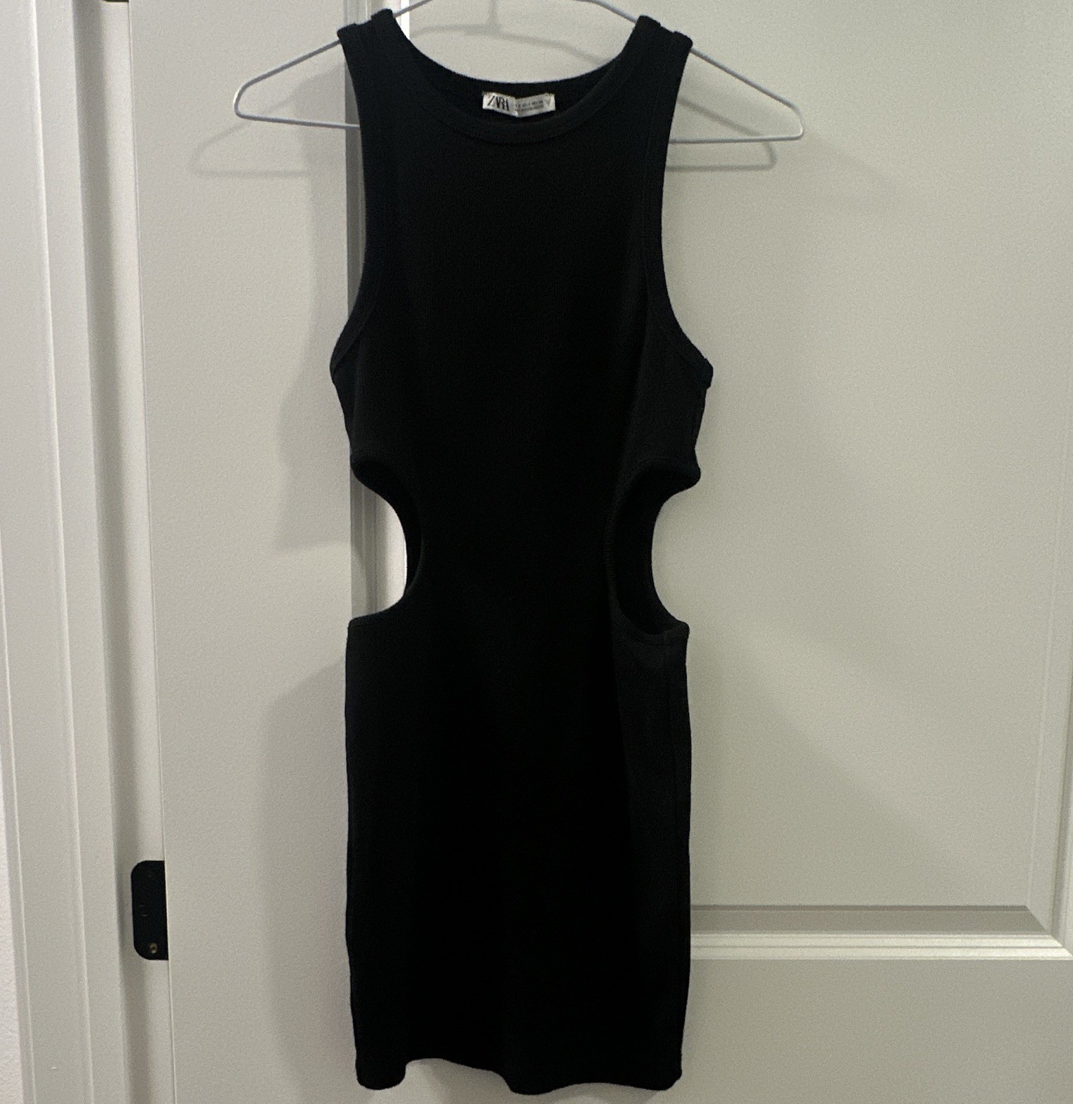 ZARA Black Ribbed Knit Bodycon Cut-Out Mini Dress Sleeveless Round Neck S