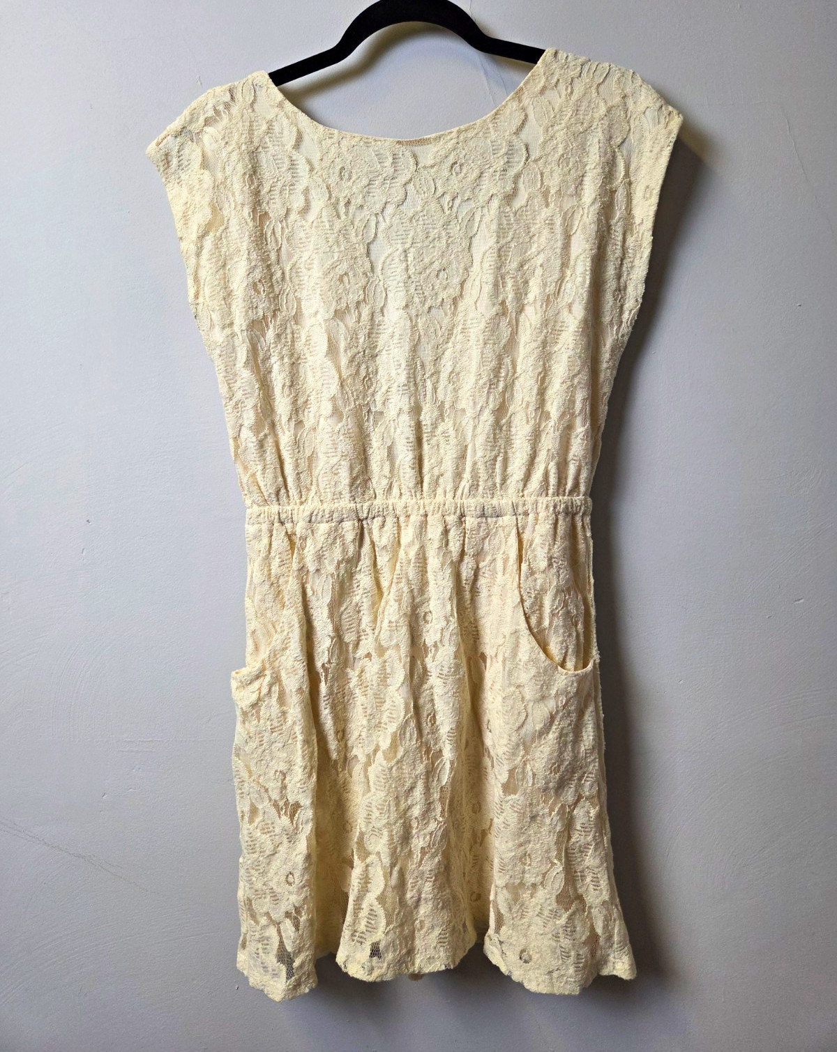 Rewind Women’s M Fit & Flare Sleeveless Floral Lace Dress Ivory Lined Pockets