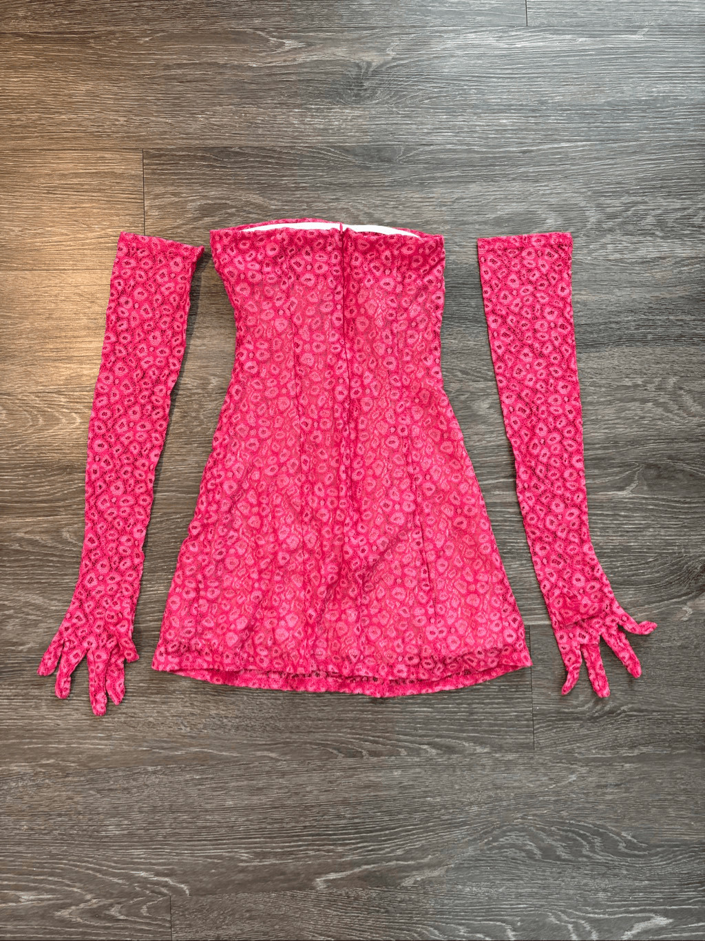 NWOT Miscreants London x Revolve Pink Lace Cupid Mini Dress W/ Gloves UK 6 US 2