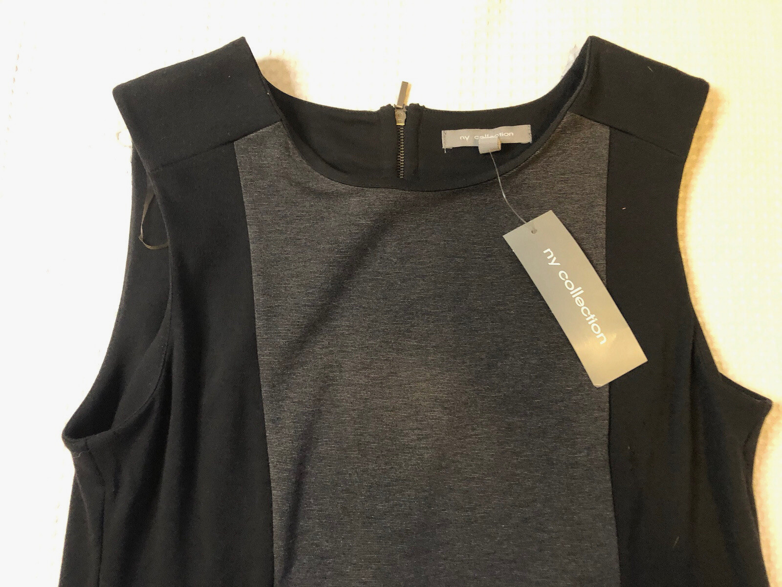 NY Collection NEW Women’s Size: LARGE Black & Gray Color Block – Zipper NWT