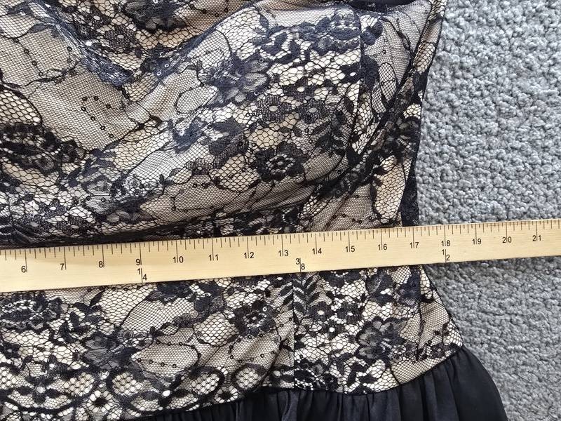 B. Darlin Plus Size Lace Bubble-Hem Dress 24W Black Straight Neck Back Zip