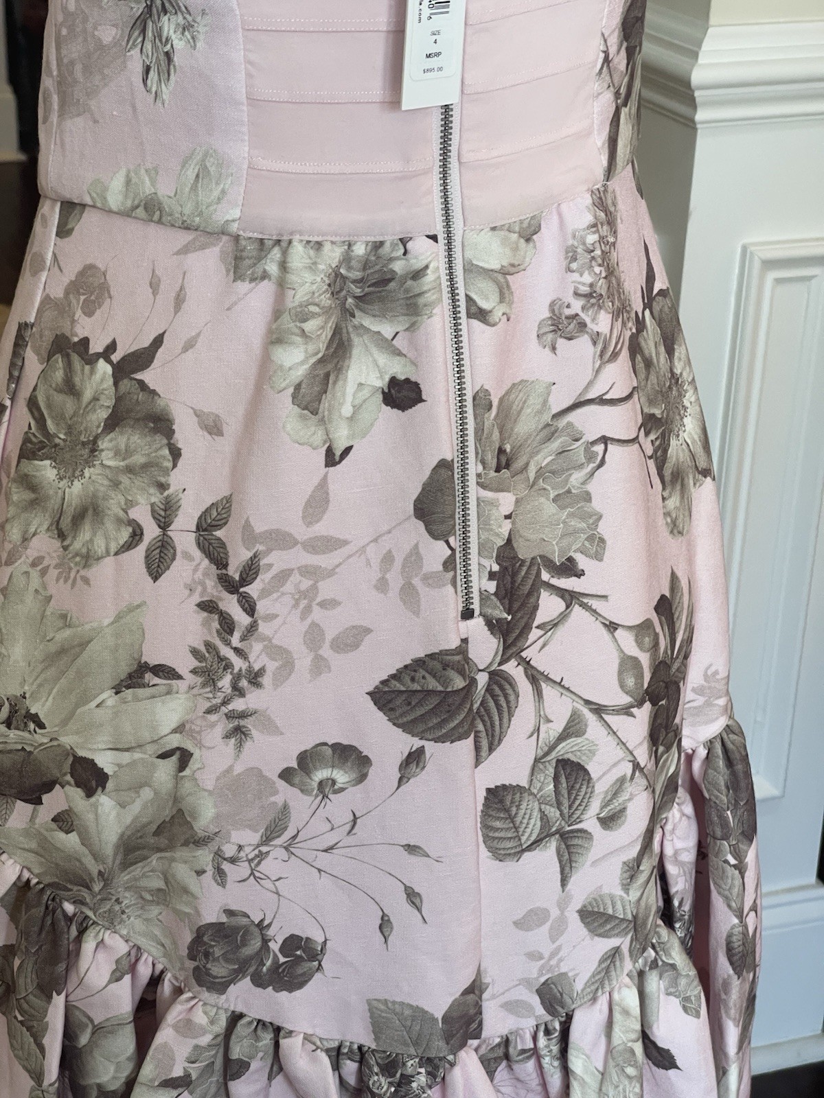 Alice + Olivia Lila Structured Midi Dress Meadow Pink Floral US 6 UK/AU 10 NWT