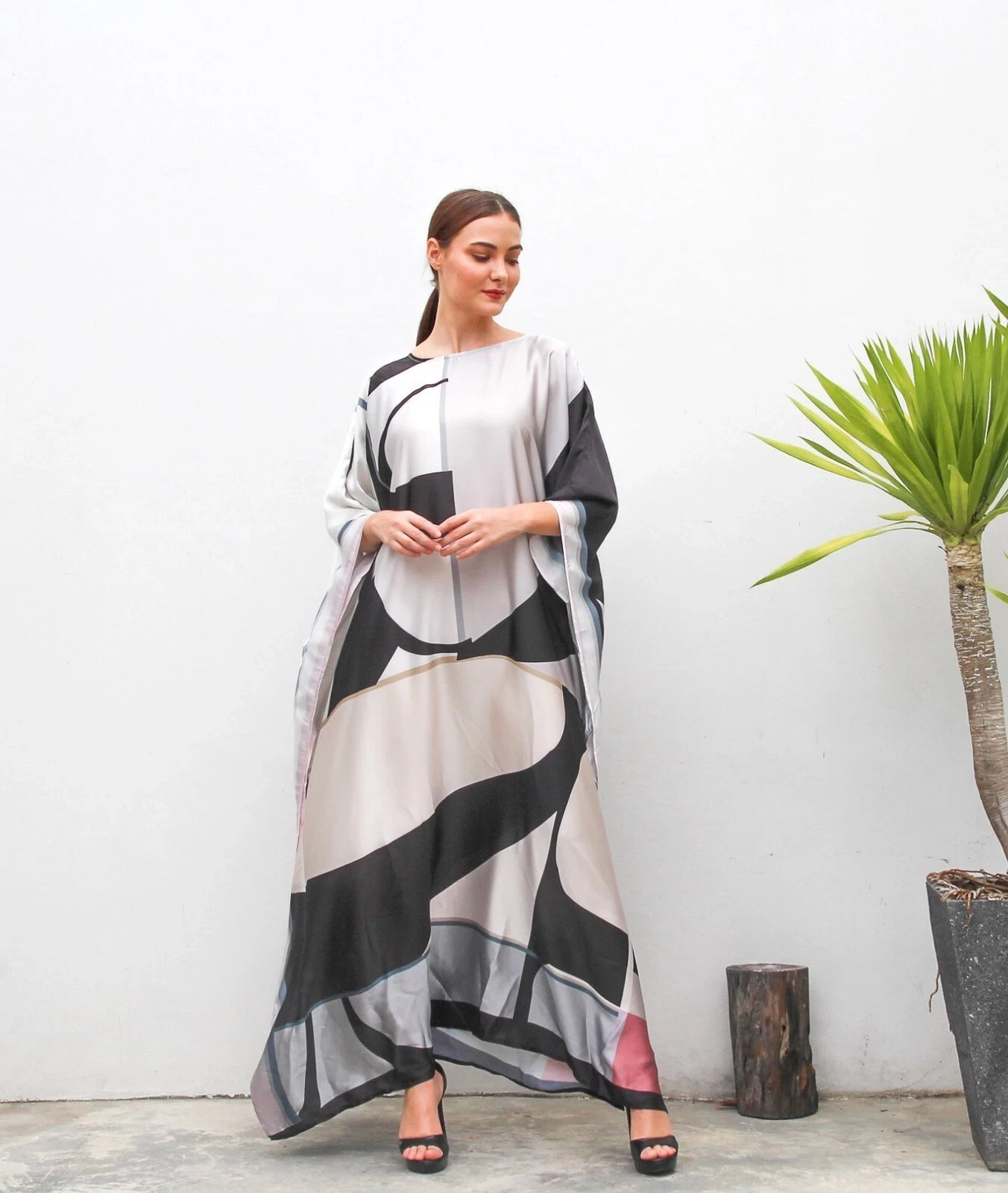 Beautiful Kaftan For Women, Soft Satin Silk Kaftan, Printed Kaftan J5844