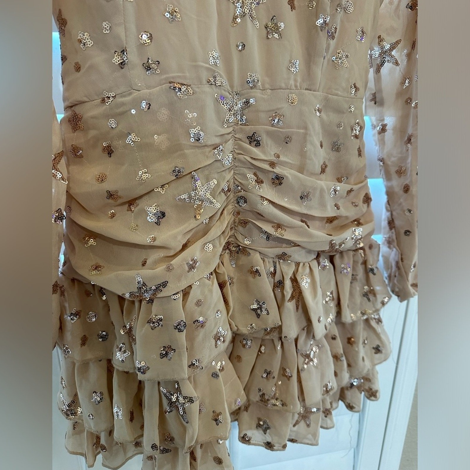 Boohoo Petite Glitter Star Sequin Ruffled Mini Dress Woman’s Size 8