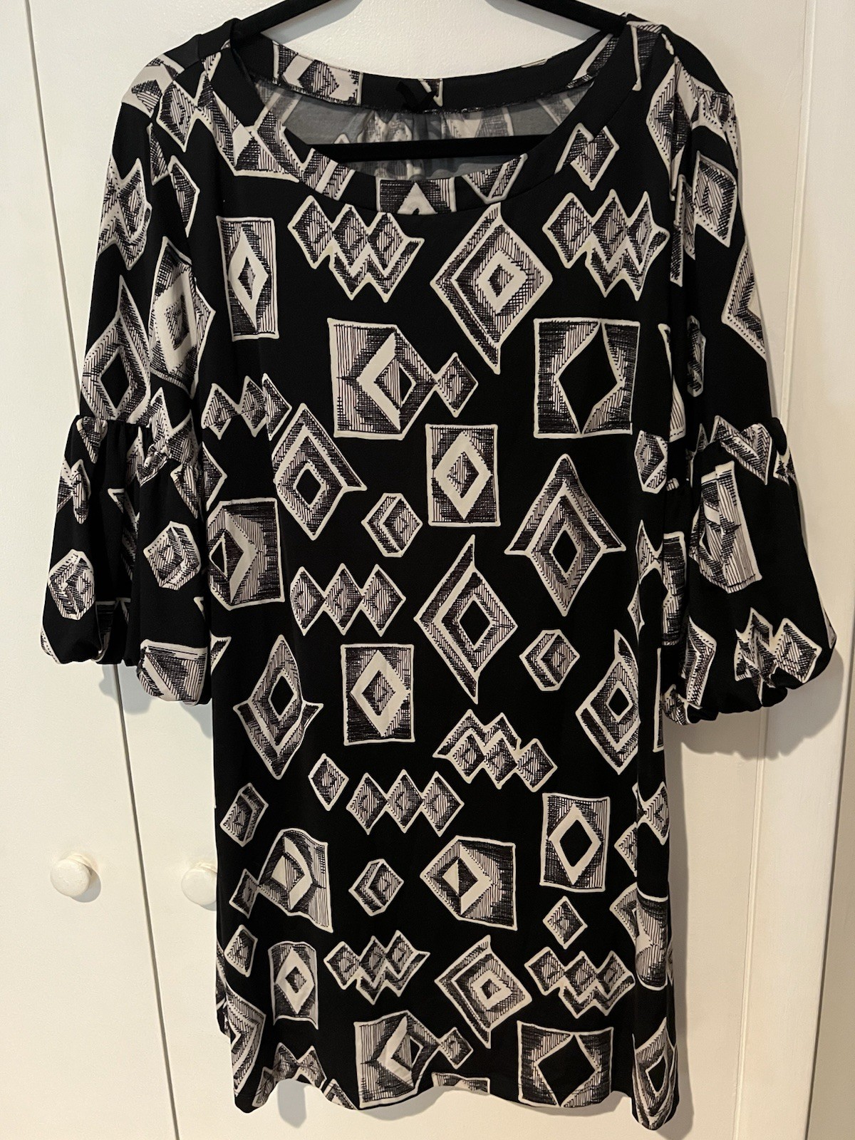 Lapis Women’s Dress M Medium Black White Diamond Pattern Geometric Bubble Sleeve