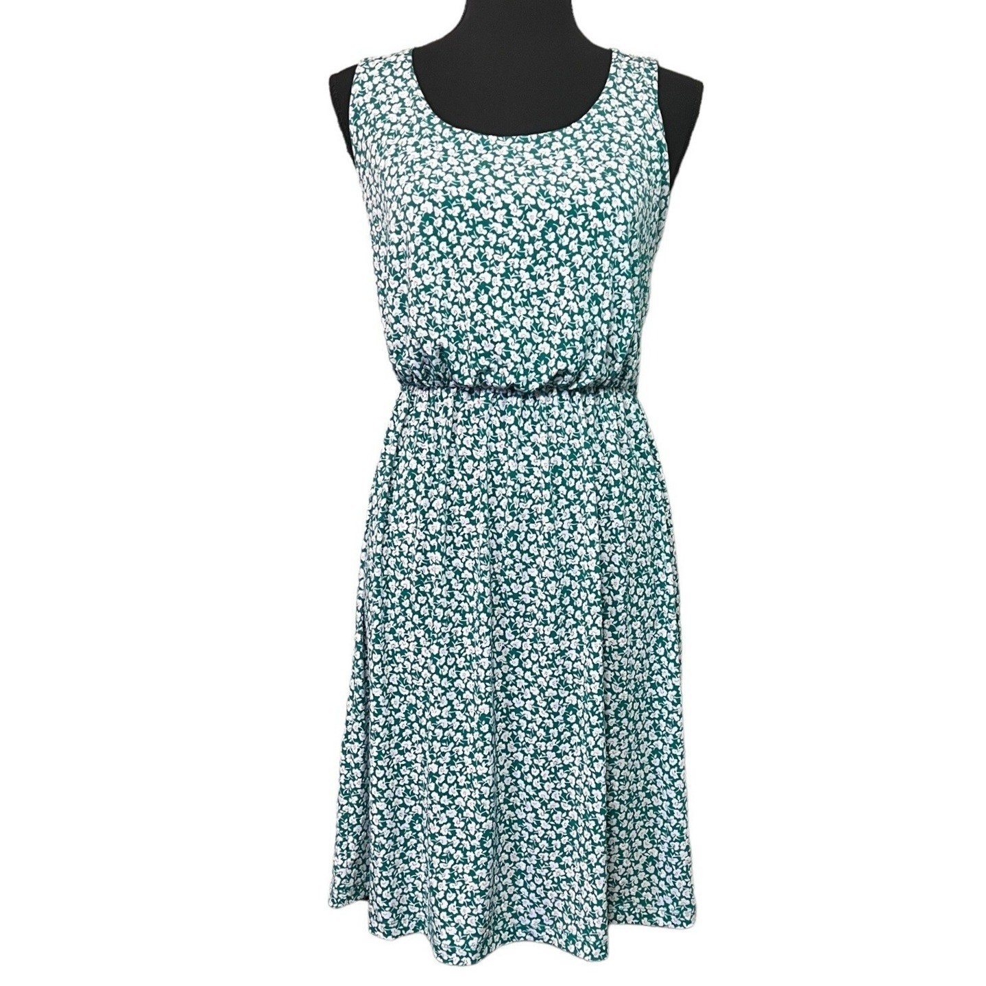 Kaileigh Tasha Dress Green Floral Criss Cross Back Summer Wedding Guest Small
