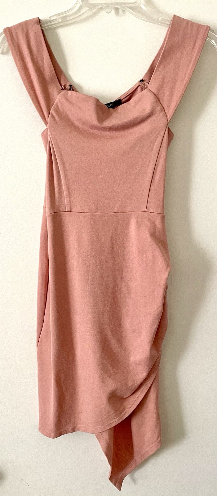 Forever 21 Women’s Pencil Dress Size Medium, Varied Length Salmon Pink