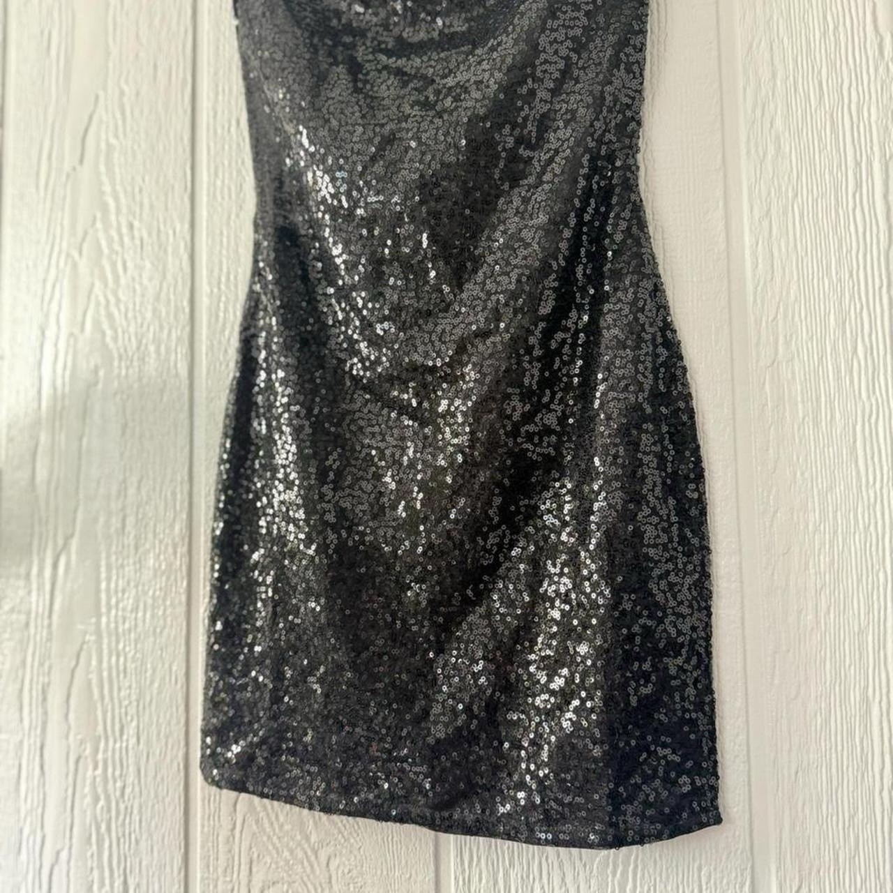 boutique black sequin cocktail mini dress w/ open back & adjustable straps nwt