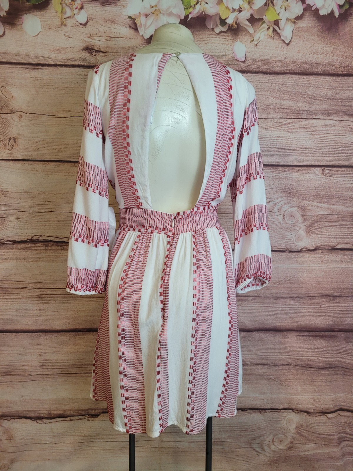 Piper by Townsen Lace Up Open Back Mini Dress Size M Boho Embroidered Rayon