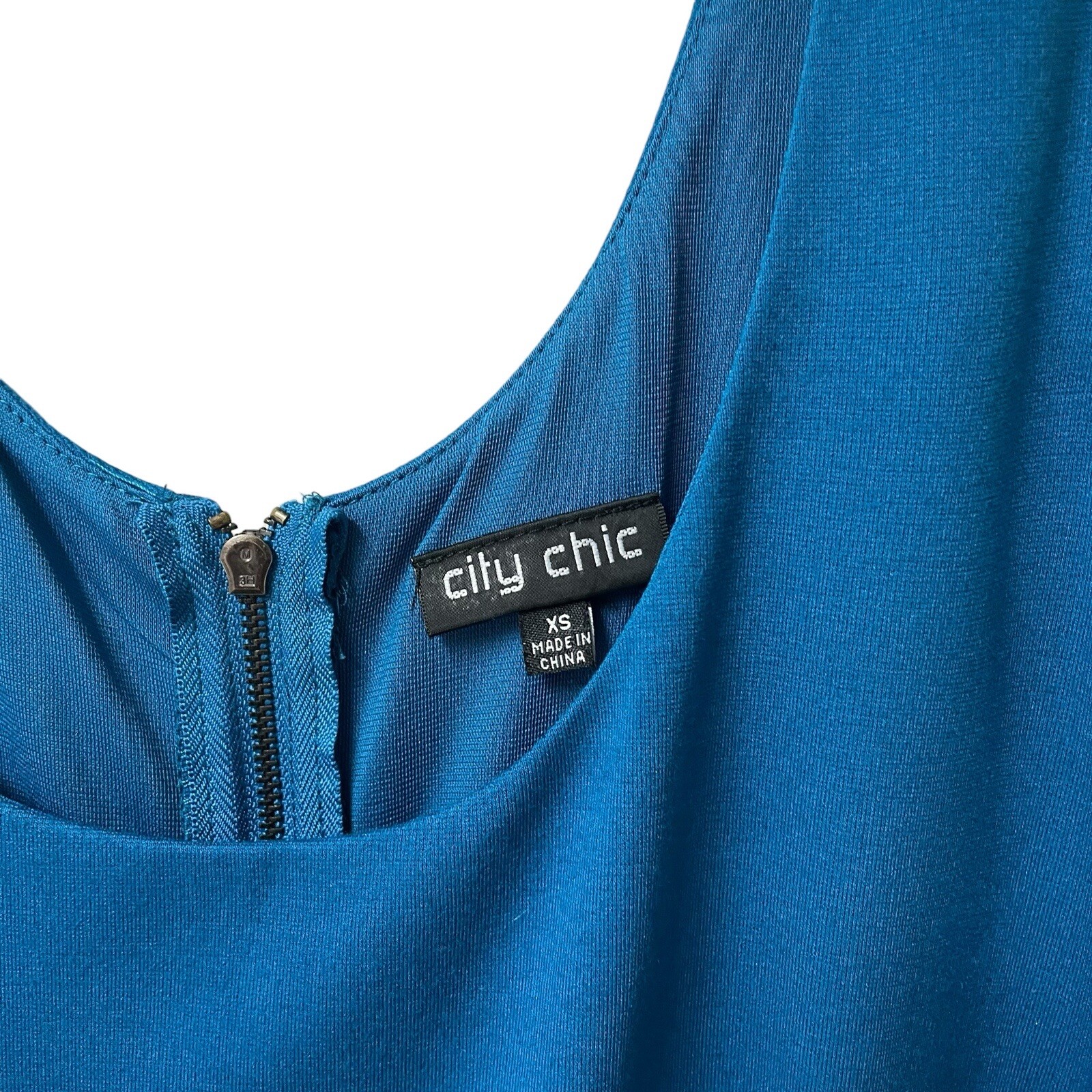 City Chic Trendy Teal Blue Sleeveless Scoop Neck Peplum Bodycon Dress Size 14