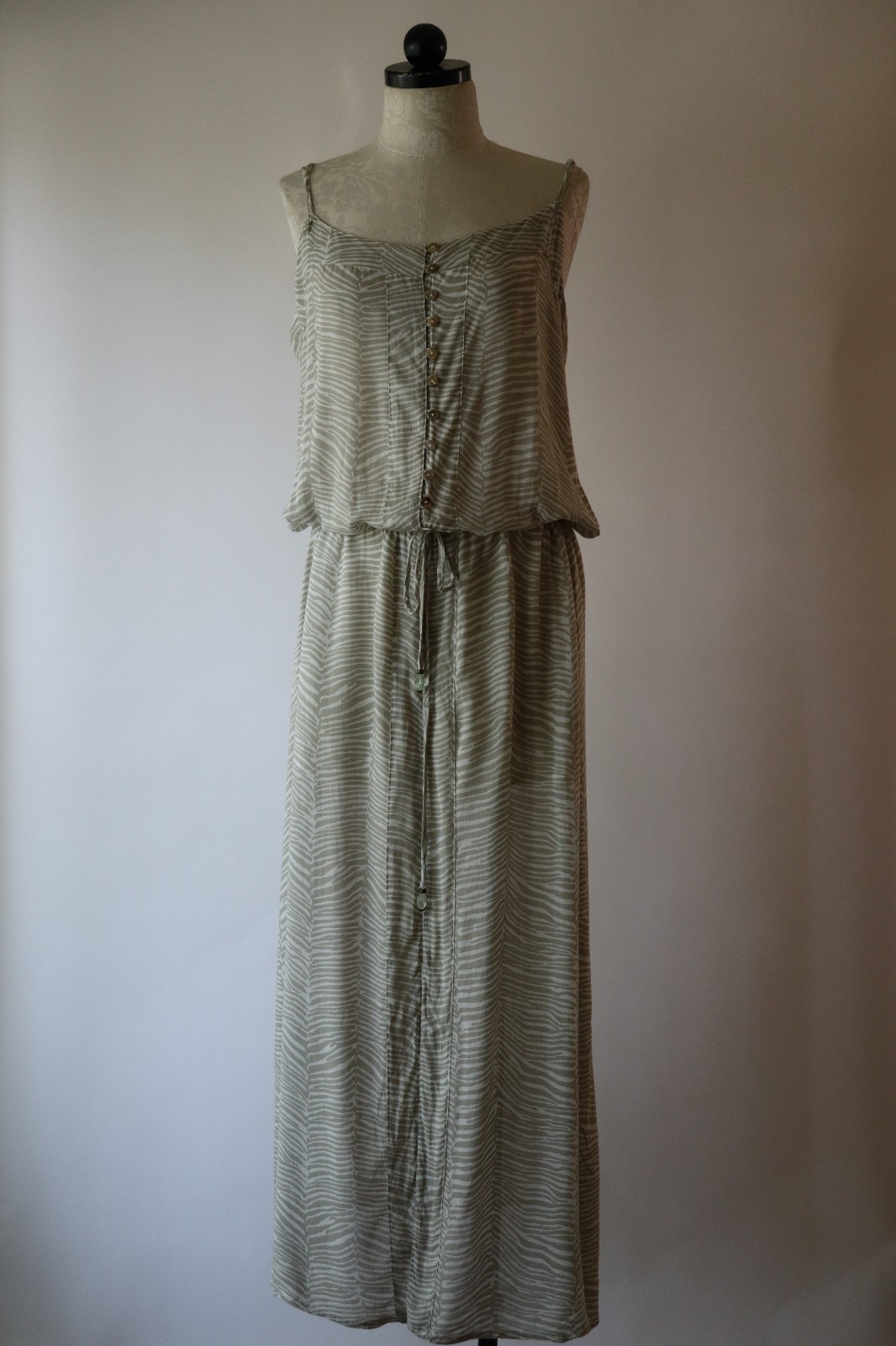 Pineapples Tan White Animal Print Buttoned Long Maxi Strappy Sundress Women M