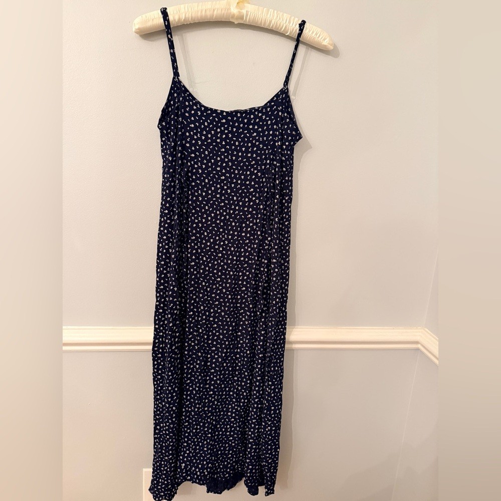 Brandy Melville Slip Dress Maxi Navy Floral Spaghetti Strap 100% Viscose