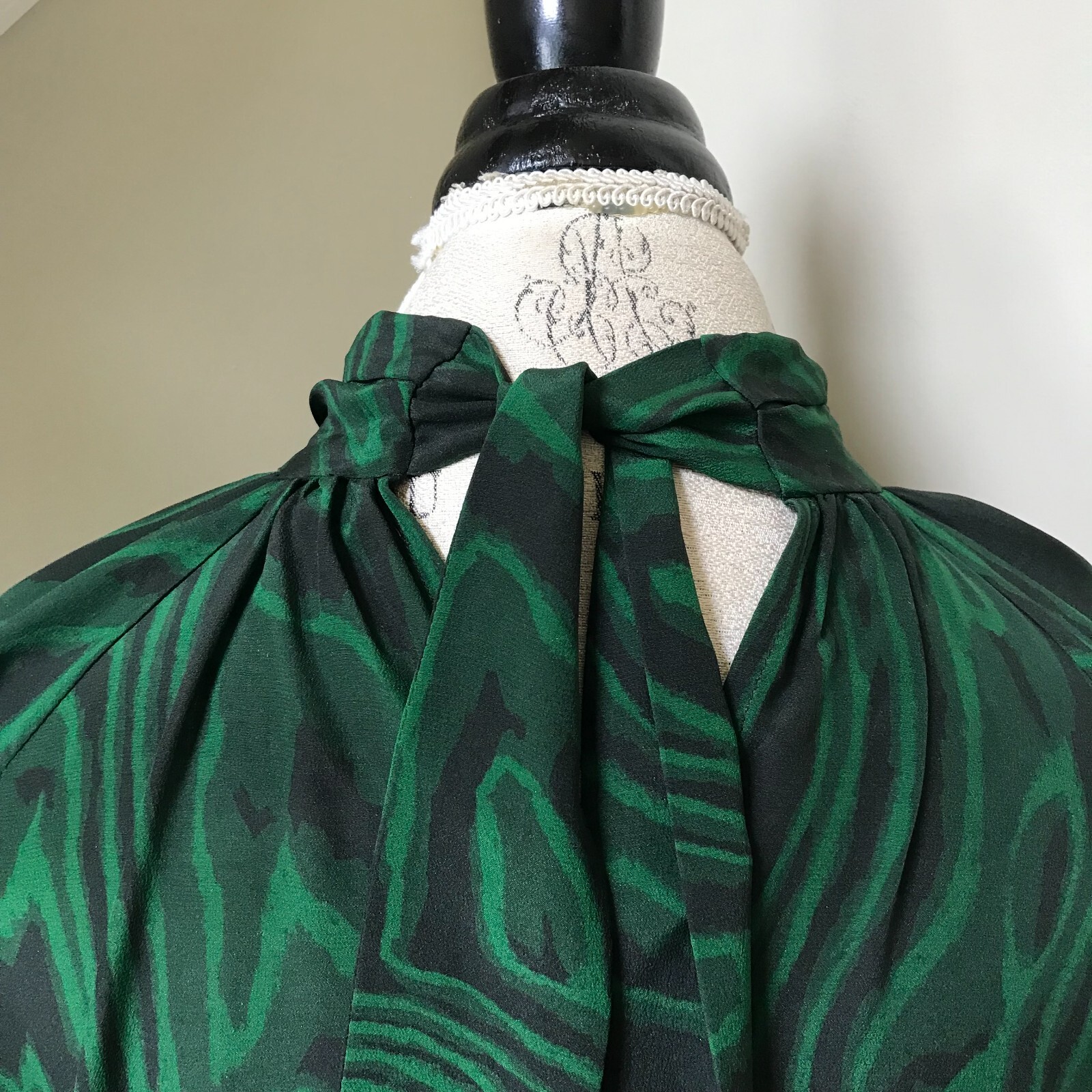 WHiT Anslem Shift Midi Dress Womens P XS Emerald Green Black Long Sleeve Silk