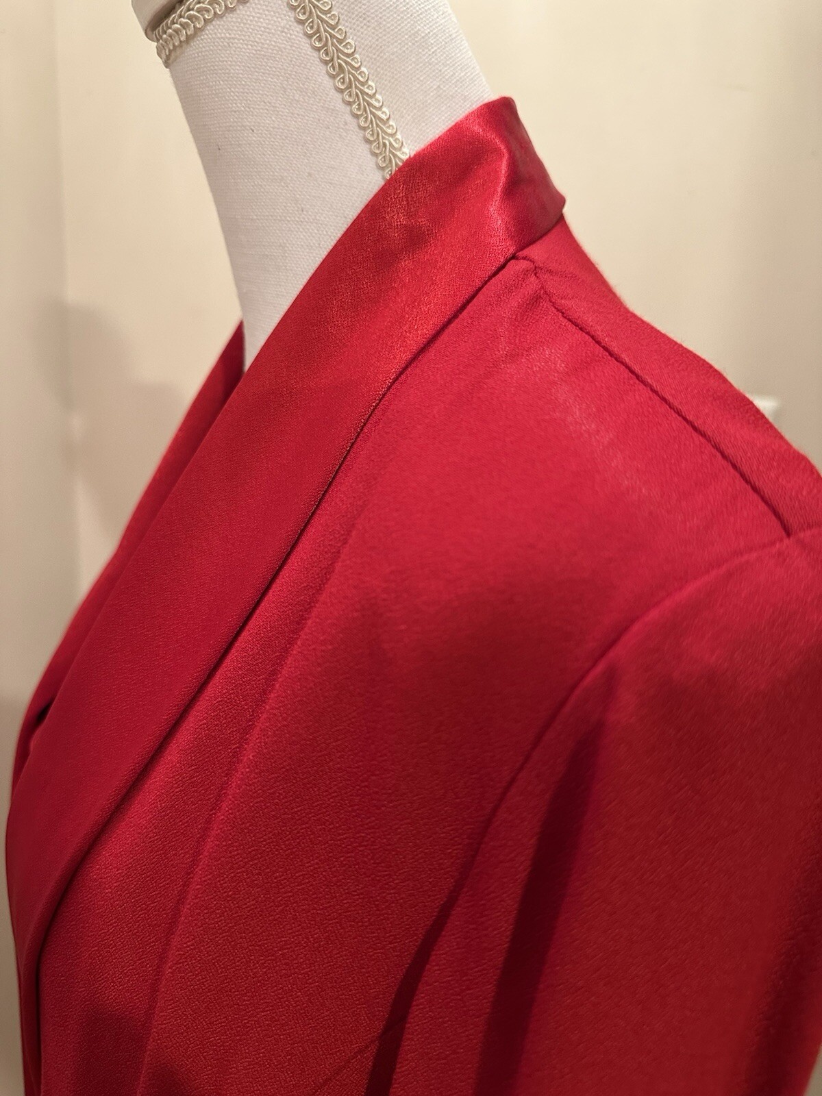 DANI MAX LOIS SNYDER RED 2 PC DRESS SET. SIZE 14. PREOWNED. EXCELLENT CONDITION.