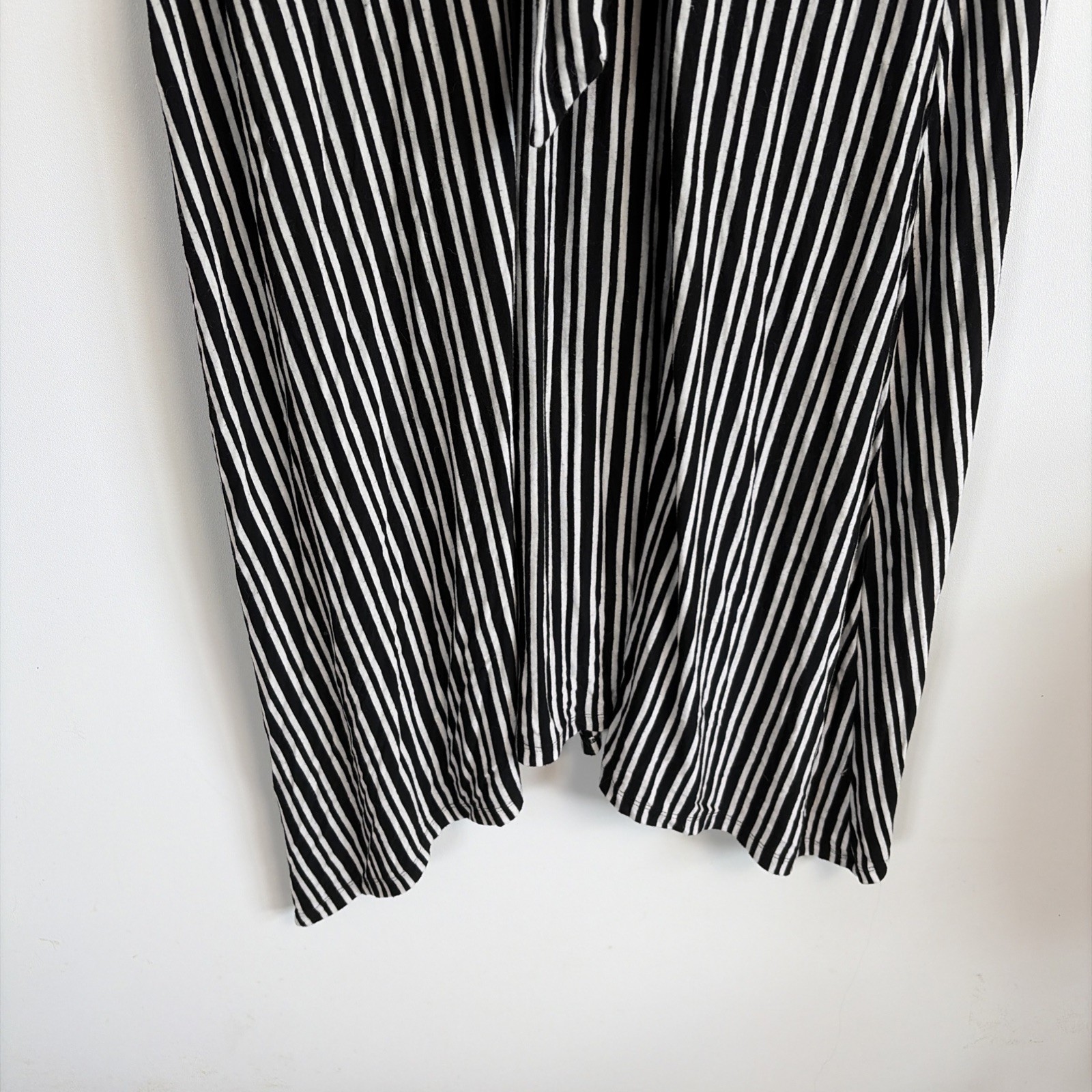 Lane Bryant Sz 26/28 Black & White Striped Stretch Tie Front Dress Classic City