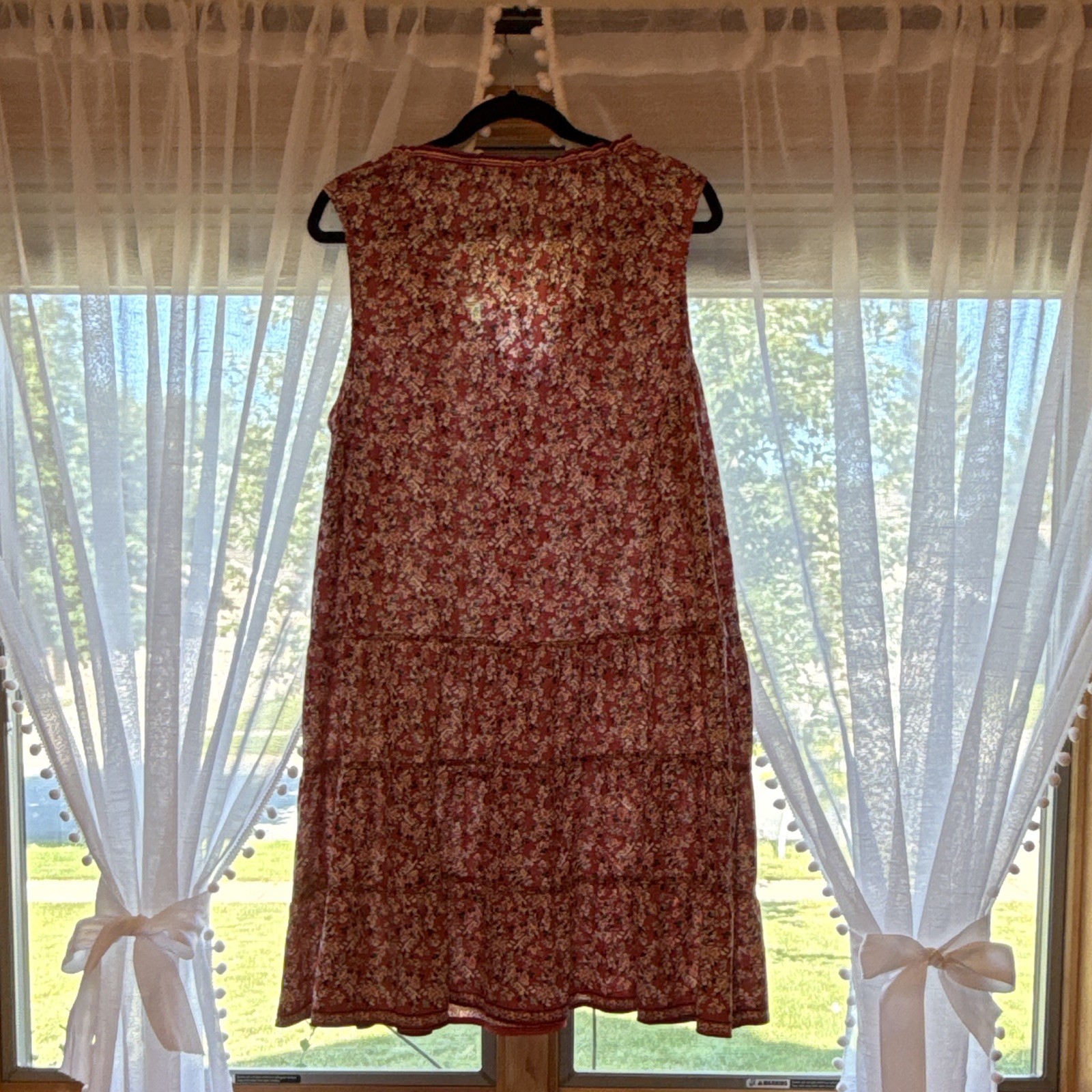 Max Studio 1X Plus Red Floral Knit Tiered V-Neck Sleeveless Knee Dress