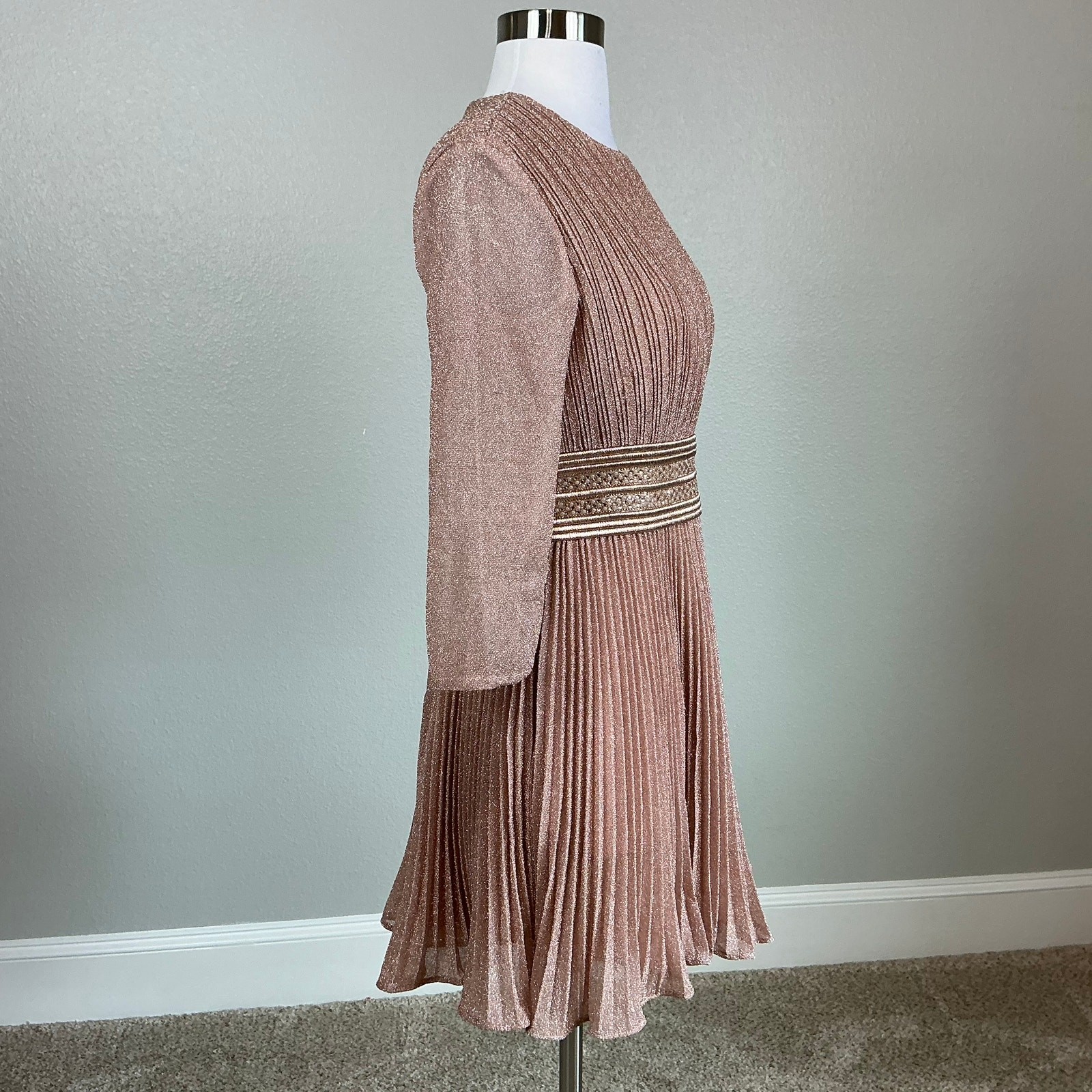 Mac Duggal 30749 Rose Gold Cocktail Dress Pleated Metallic Fit and Flare Size 6