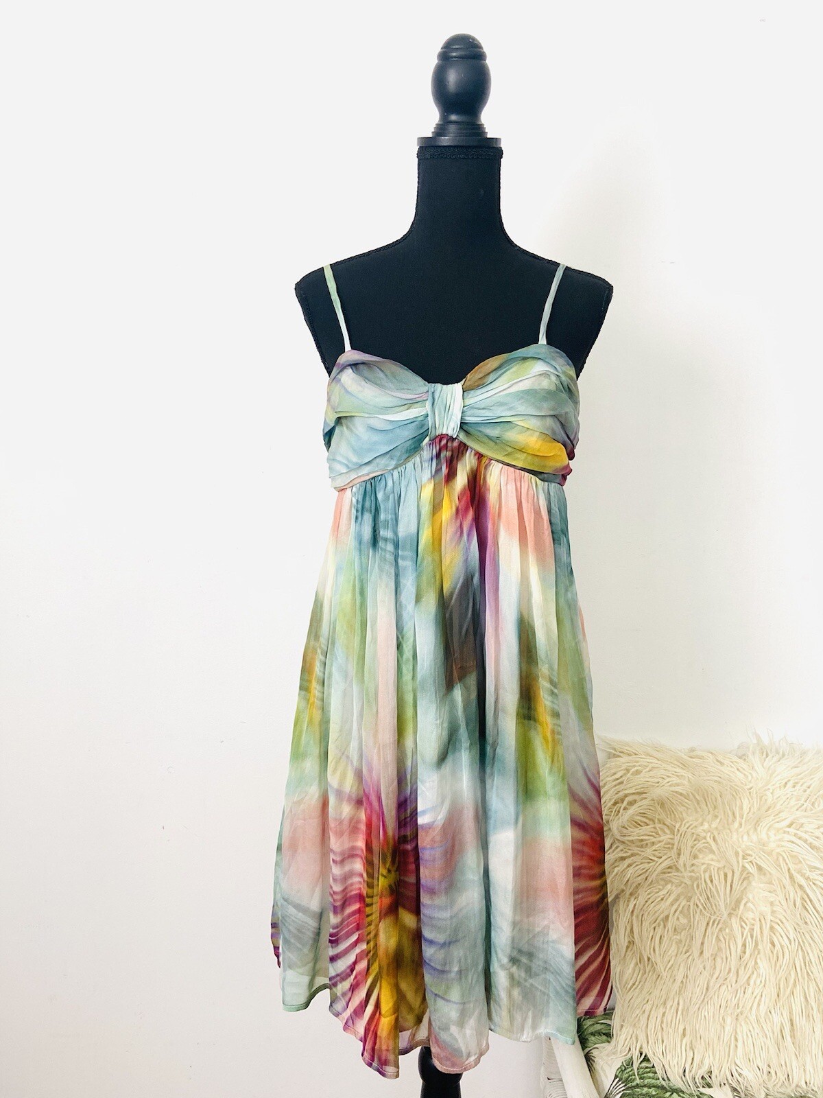 Review Size 12 Fit And Flare Dress Adjustable Straps Silk Floral Colourful