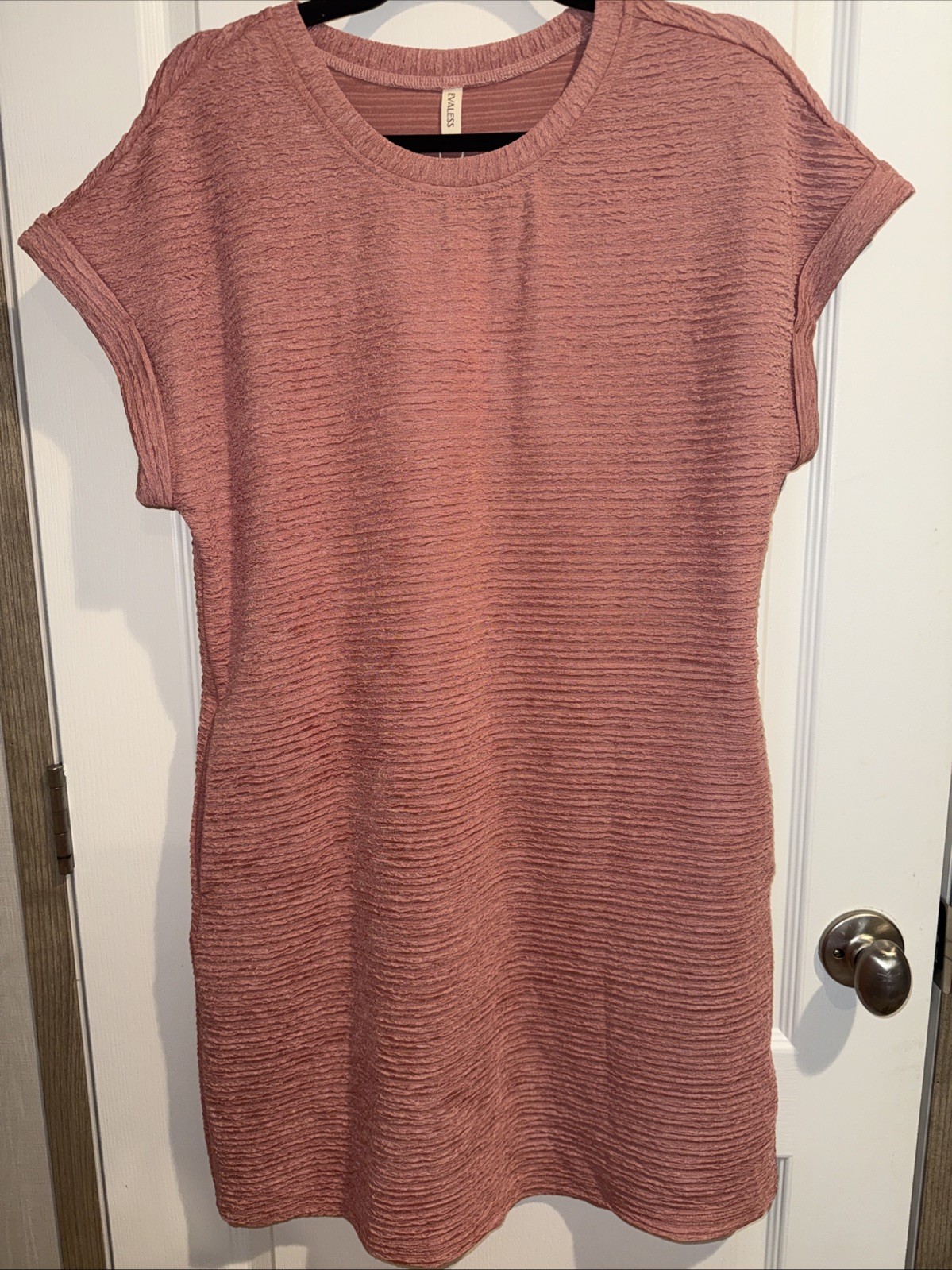 WOMENS KNEE LENGTH DRESS-EVALESS- POLY SPANDEX PINK SIZE MEDIUM NWT