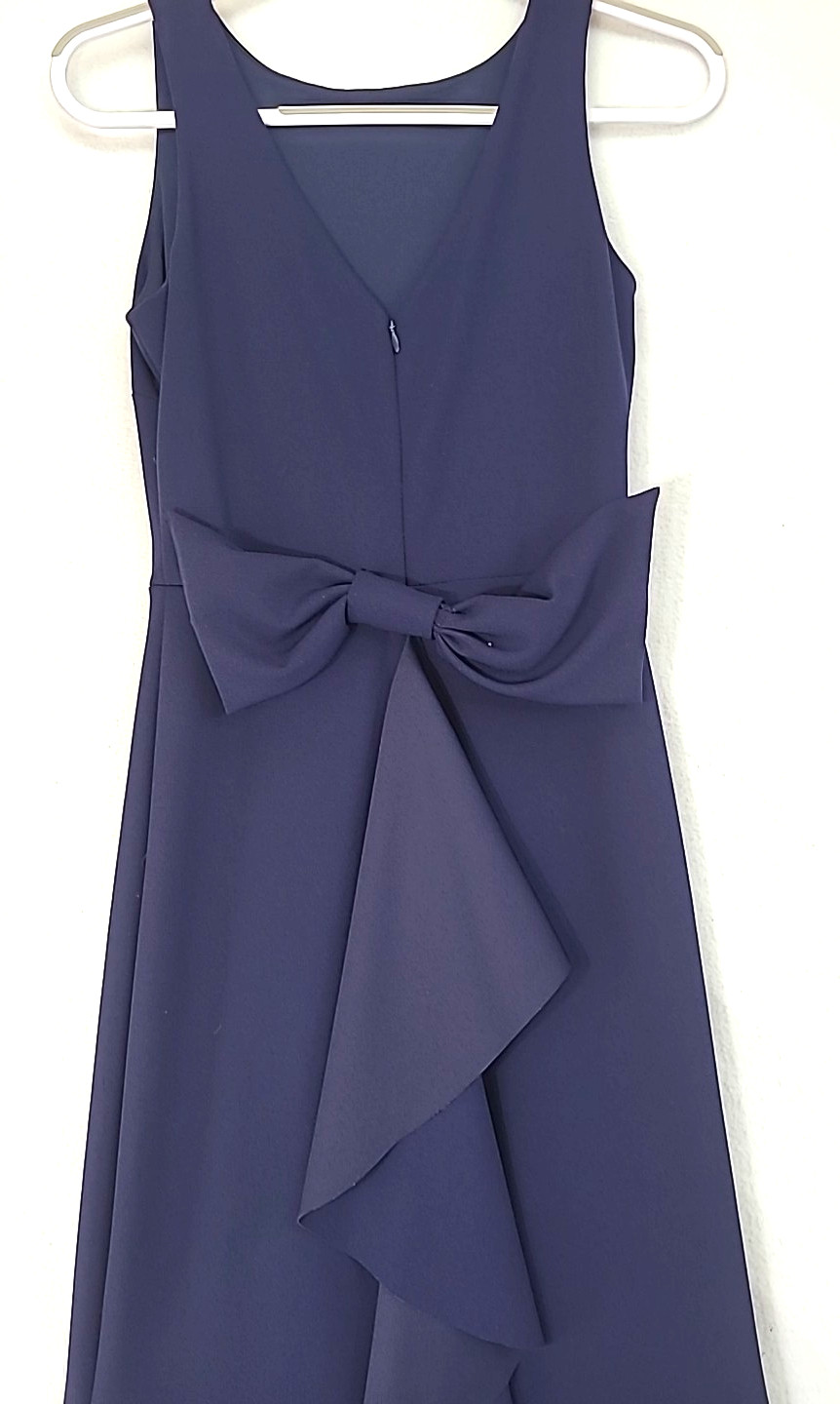 Betsy & Adam Maxi Formal Gown Sz 6 Back Bow Full Length Back Ruffle Slight Train