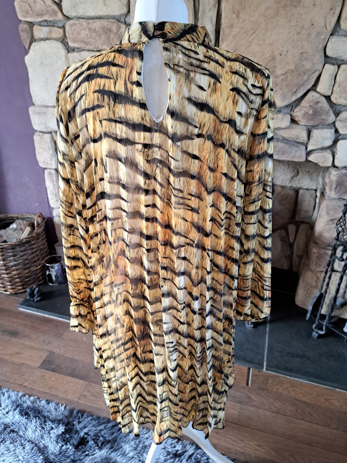 Royal Belle Pleated Print Shift Dress One Size Please See Measurements