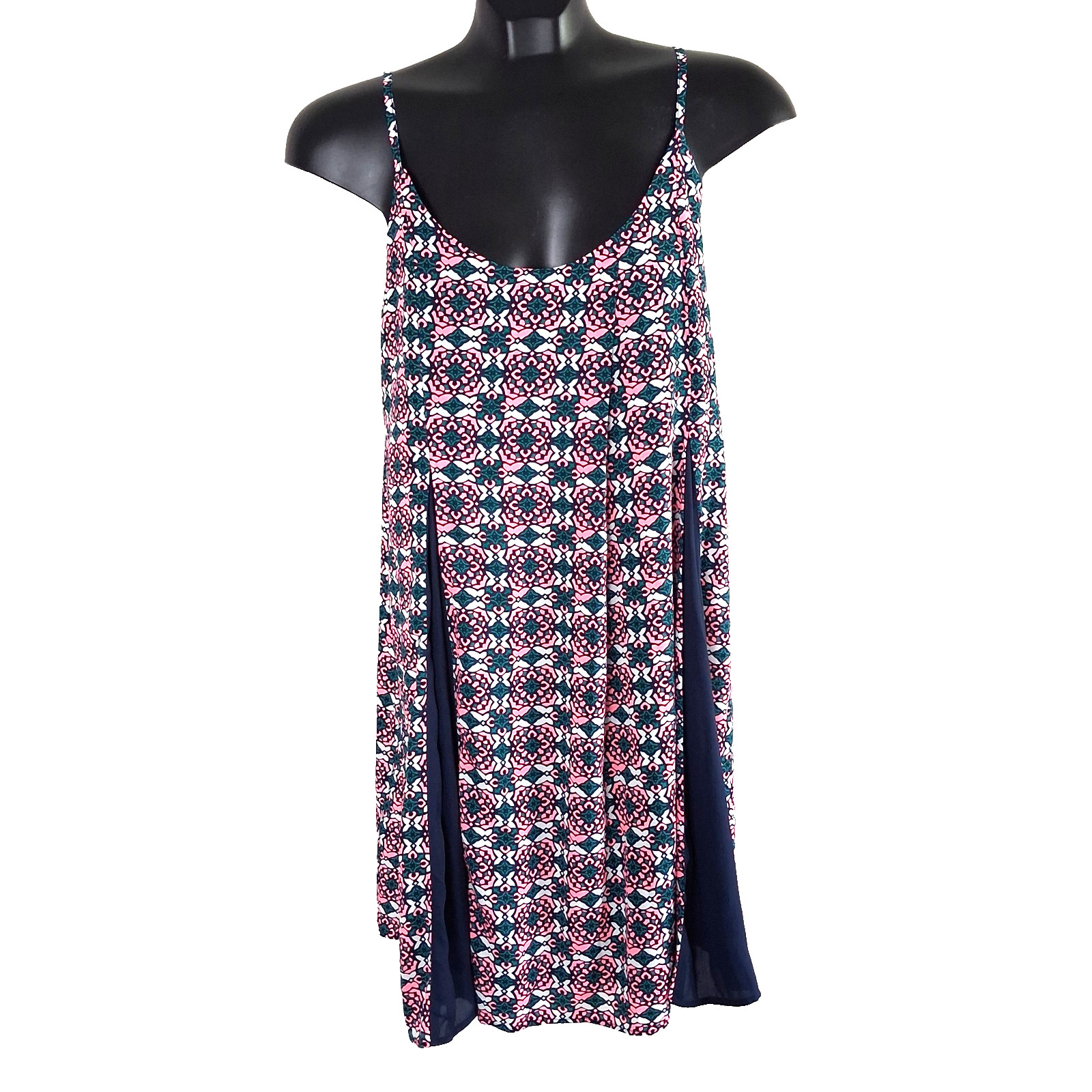 SugarLips Vibrant Geometric Print Flattering Swing Dress w/spaghetti straps Sz M