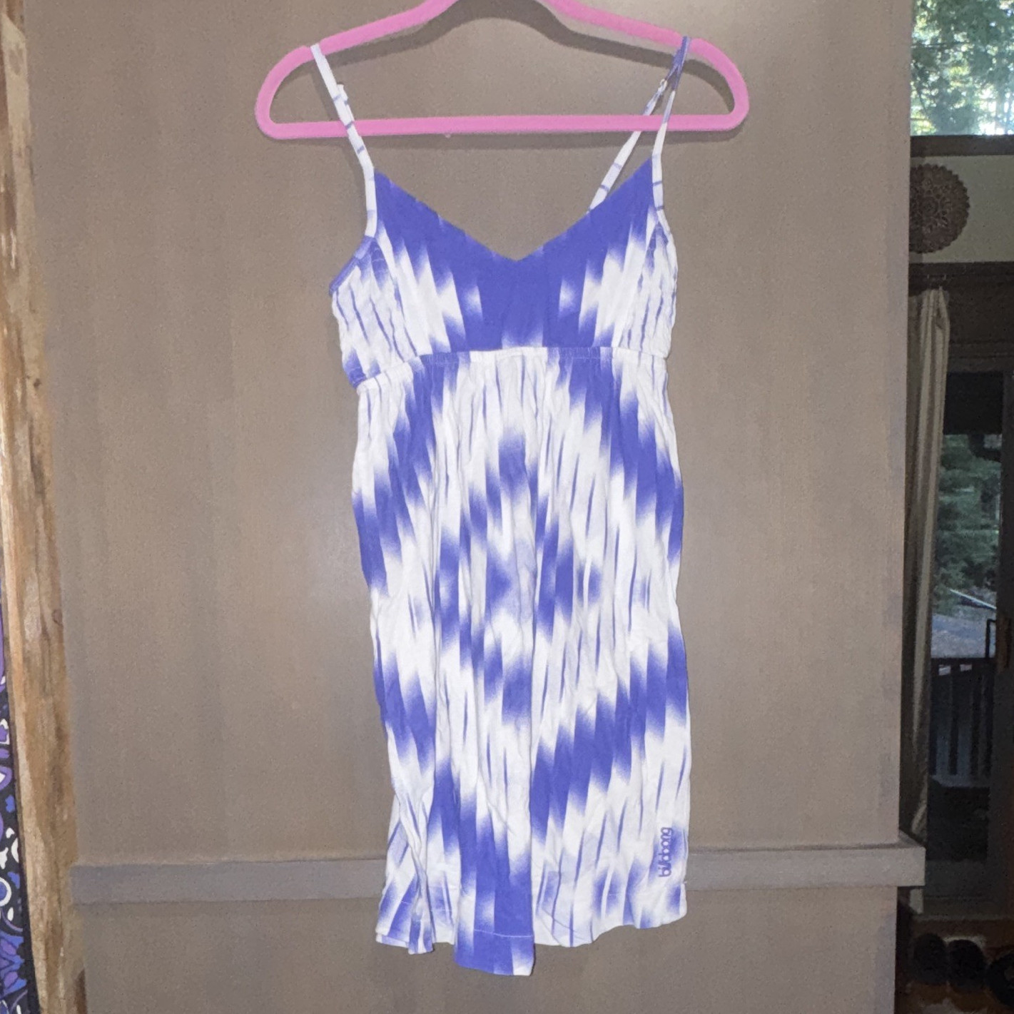 Billabong Women’s M Blue/White Tie Dye Knit Spaghetti Strap V-Neck Mini Dress