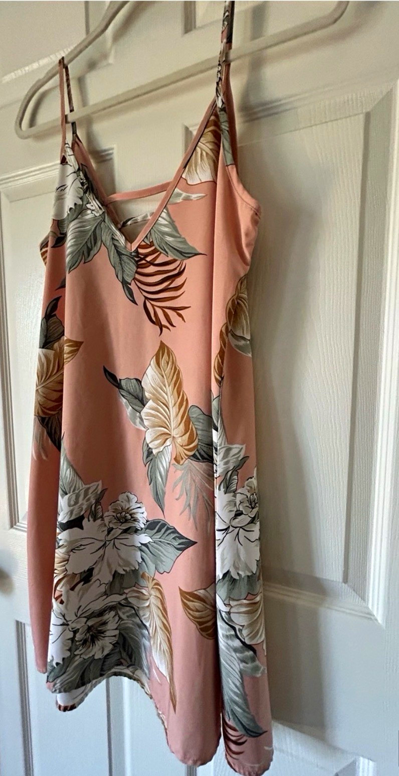 Emery Rose Women’s L Pink Floral V-Neck Strappy Slip Dress Short Woven Polyester