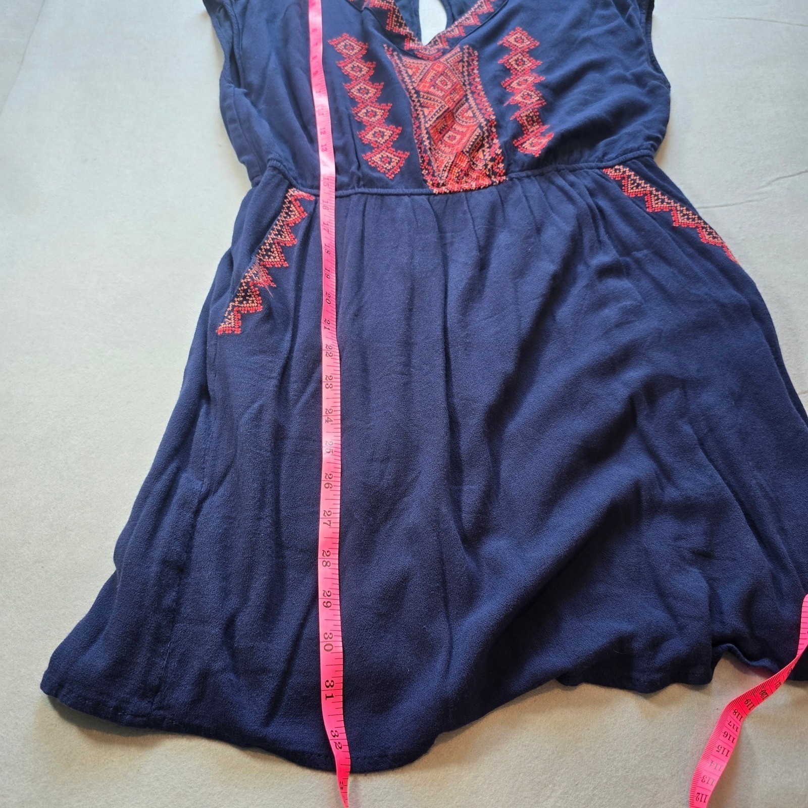 Skies Are Blue Navy Blue Embroidered Boho V-Neck Mini Dress Pockets 93489 Sz Med