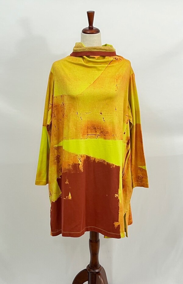 MOYURU Sz M Medium Yellow Orange Red Abstract Tunic High Neck Dress NWT