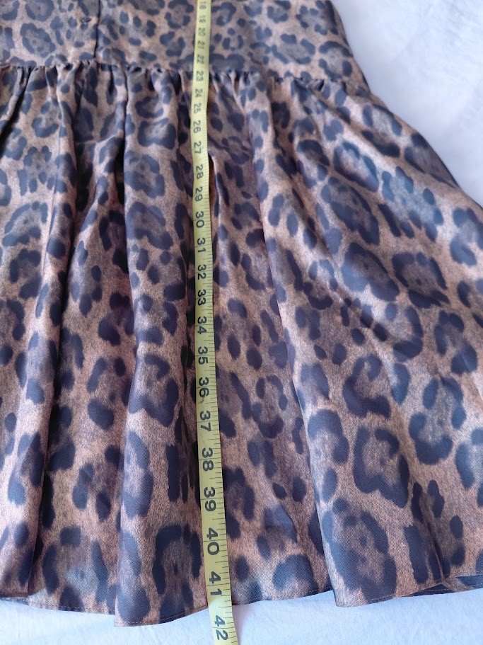 Carolina Herrera 100% silk Animal Print Brown Dress size US 14 L XL With Belt