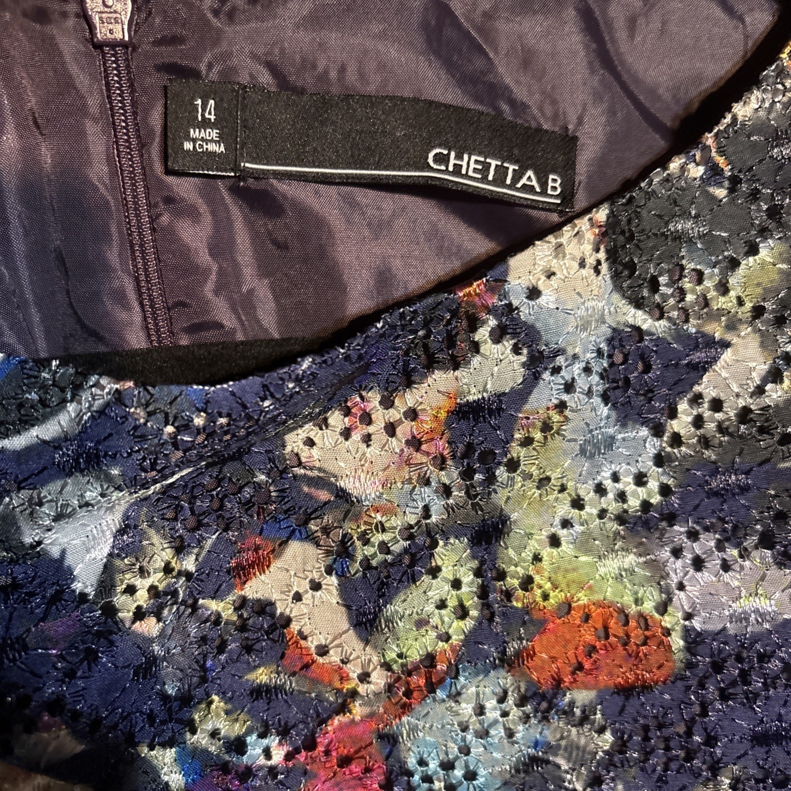 Chetta B Abstract Multicolor Eyelet Dress Size 14 Career Church Party Work