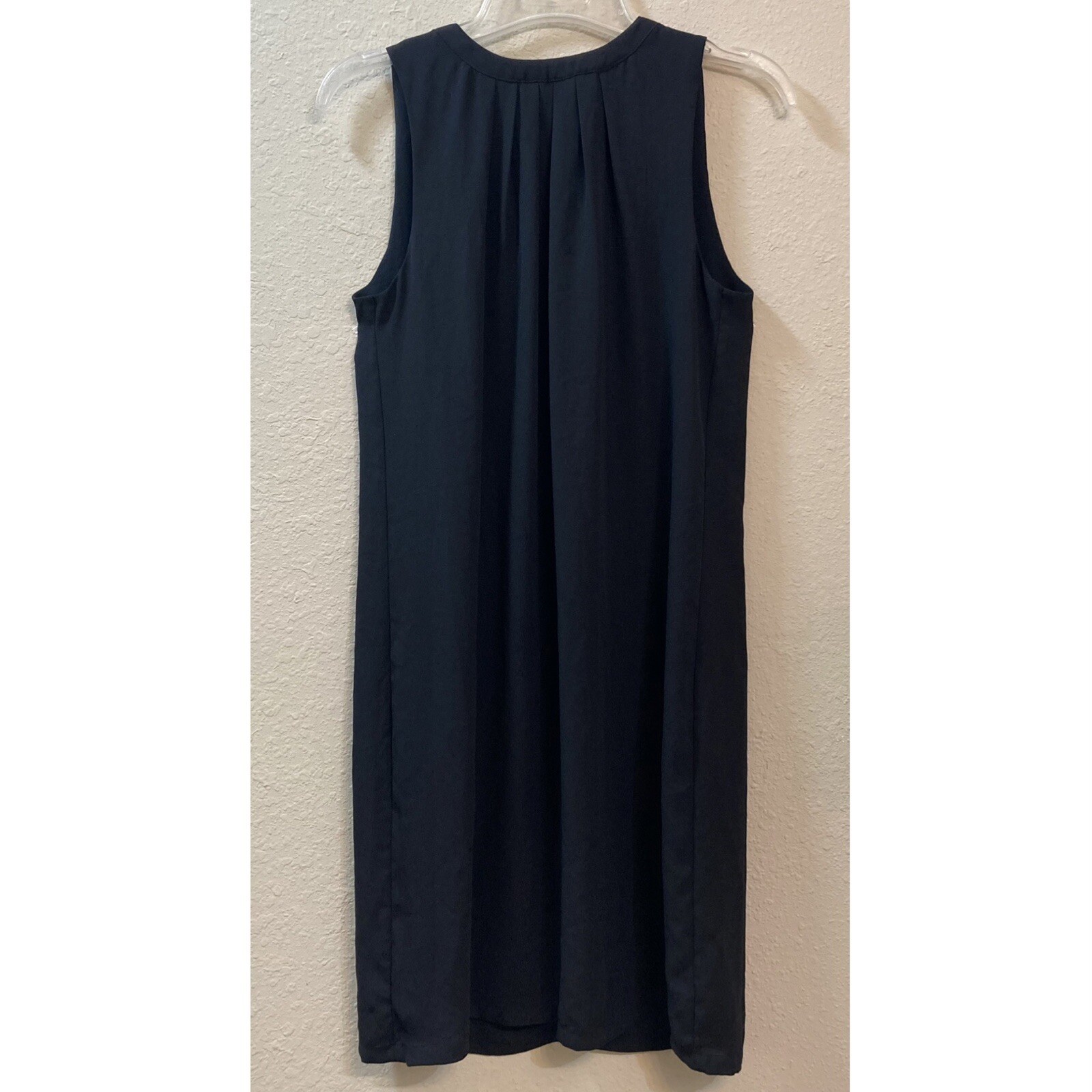 H&M Black Sleeveless Pleated Neck Dress Elegant & Modern Minimalist Style Size 6