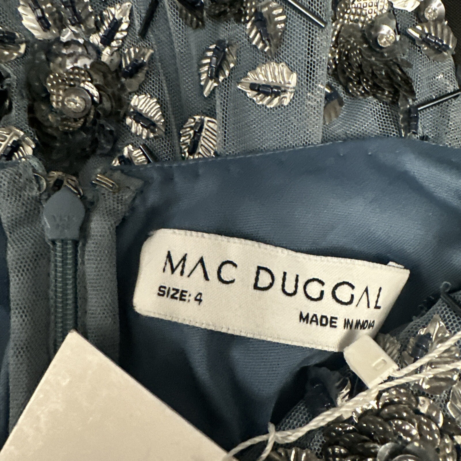 NWT Mac Duggal [ 4 ] 5477 Floral Embellished Scoop Neck Gown in Slate Grey J1154