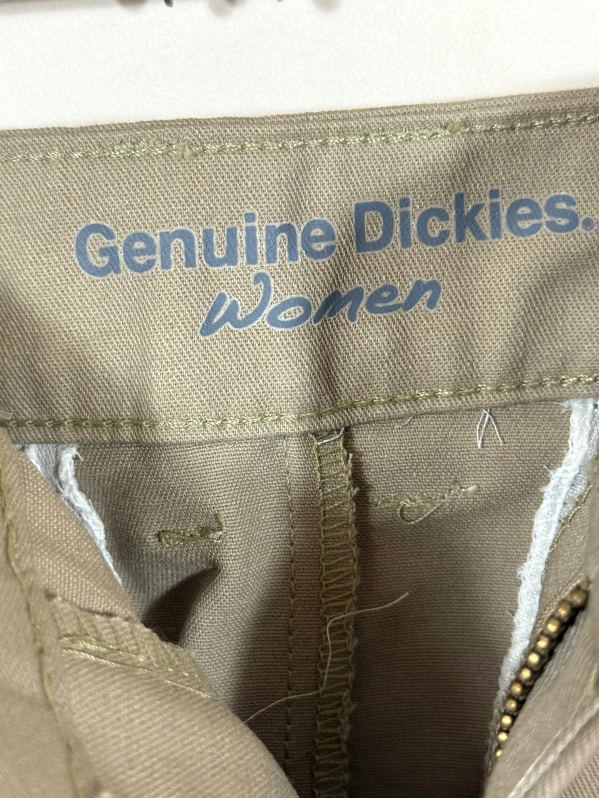 Genuine Dickies Women’s Stretch Twill Skirt Khaki Size 8 (32″) NWT Workwear Golf