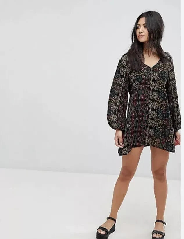 Raga black floral long sleeve tassel mini dress small