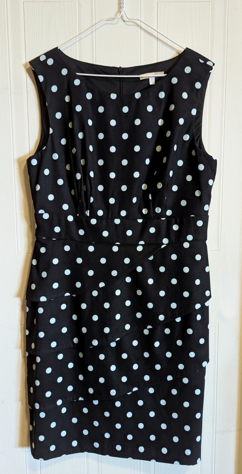 Signature Sabrina Black White Polka Dot Sheath Dress Sleeveless Knee Length