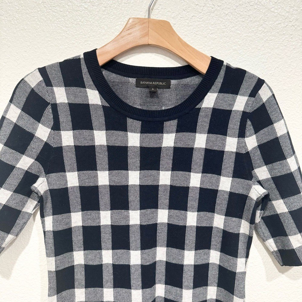 banana republic black white gingham knit short sleeve sweater dress flounce hem