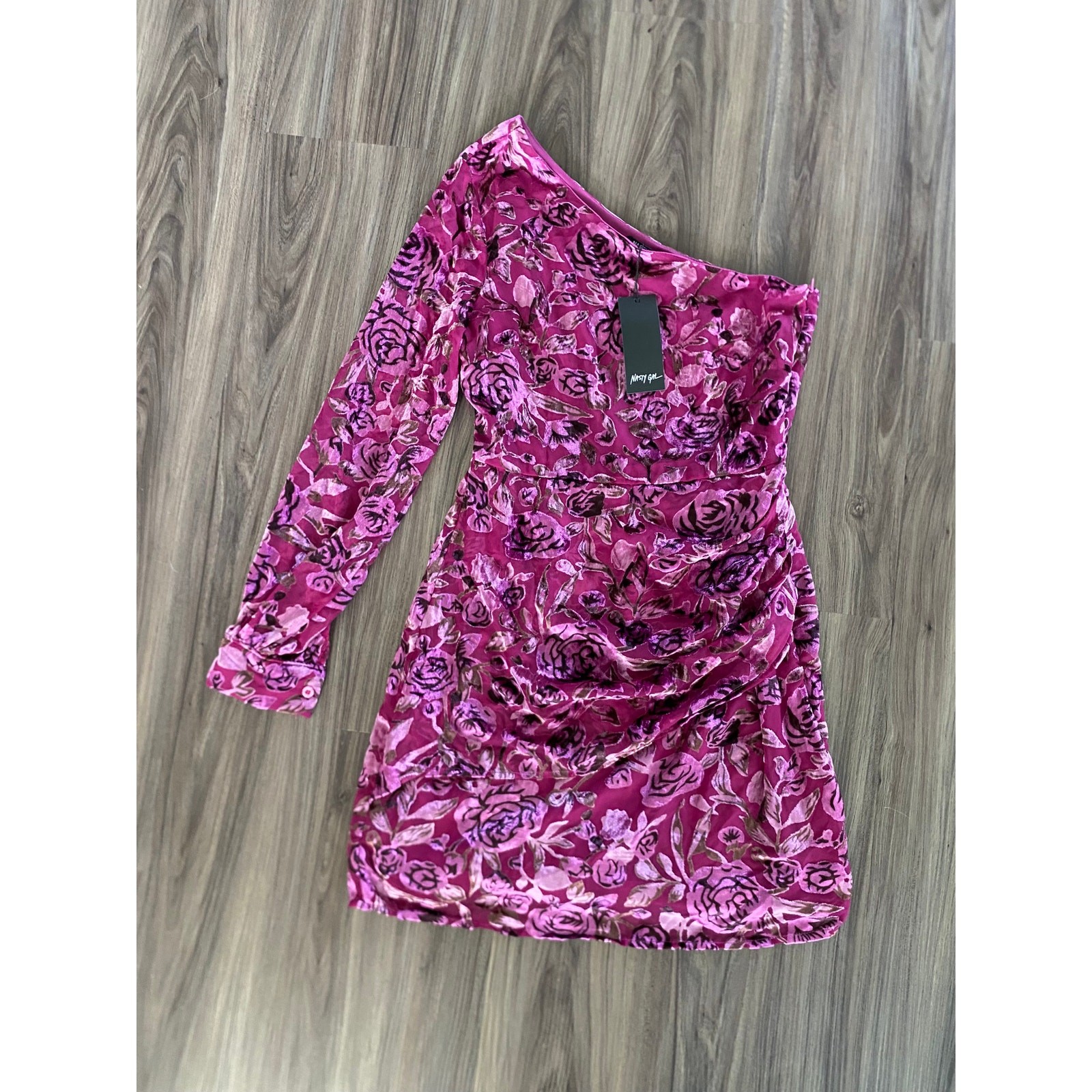 Size 2 NWT Nasty Gal One Shoulder Pink Floral Ruched Mini Dress Versace Inspired