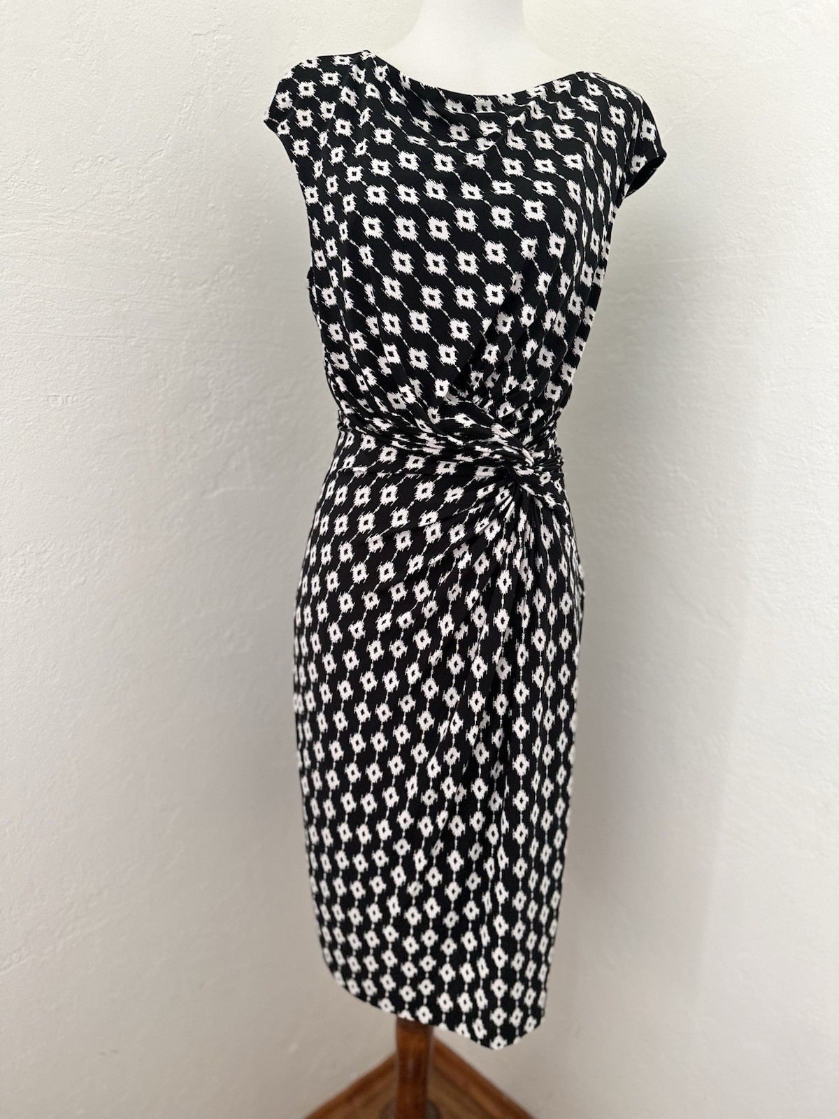 Ralph Lauren Dress Womens Sz 14 Black Geometric Sleeveless Midi Stretch Office