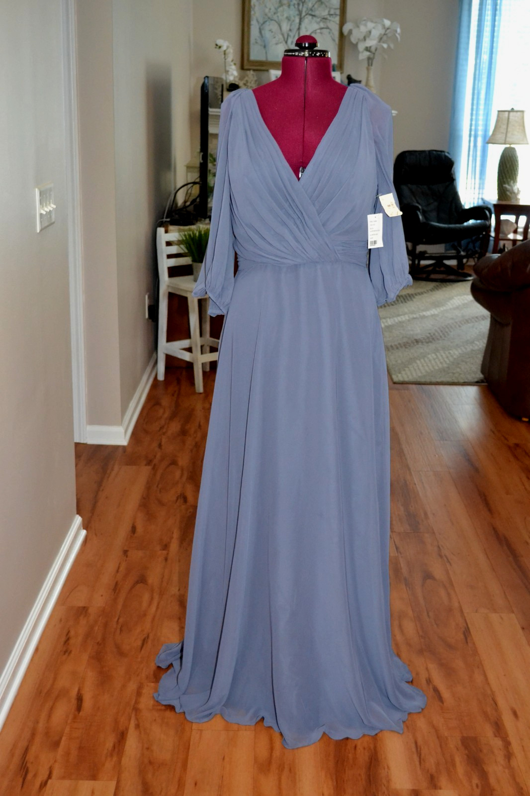 Jenny Packham NWT Silverstone Blue/Gray Lux Chiffon Sheer Sleeve Maxi Gown 16