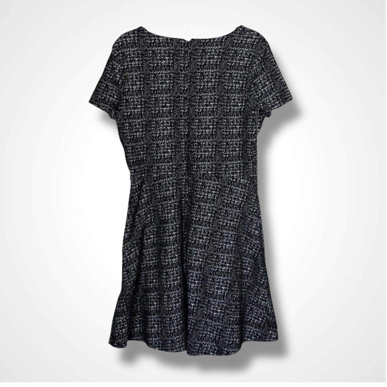 Maison Jules Tweed Dress Size L Flounce Hem Short Sleeve Black and White,