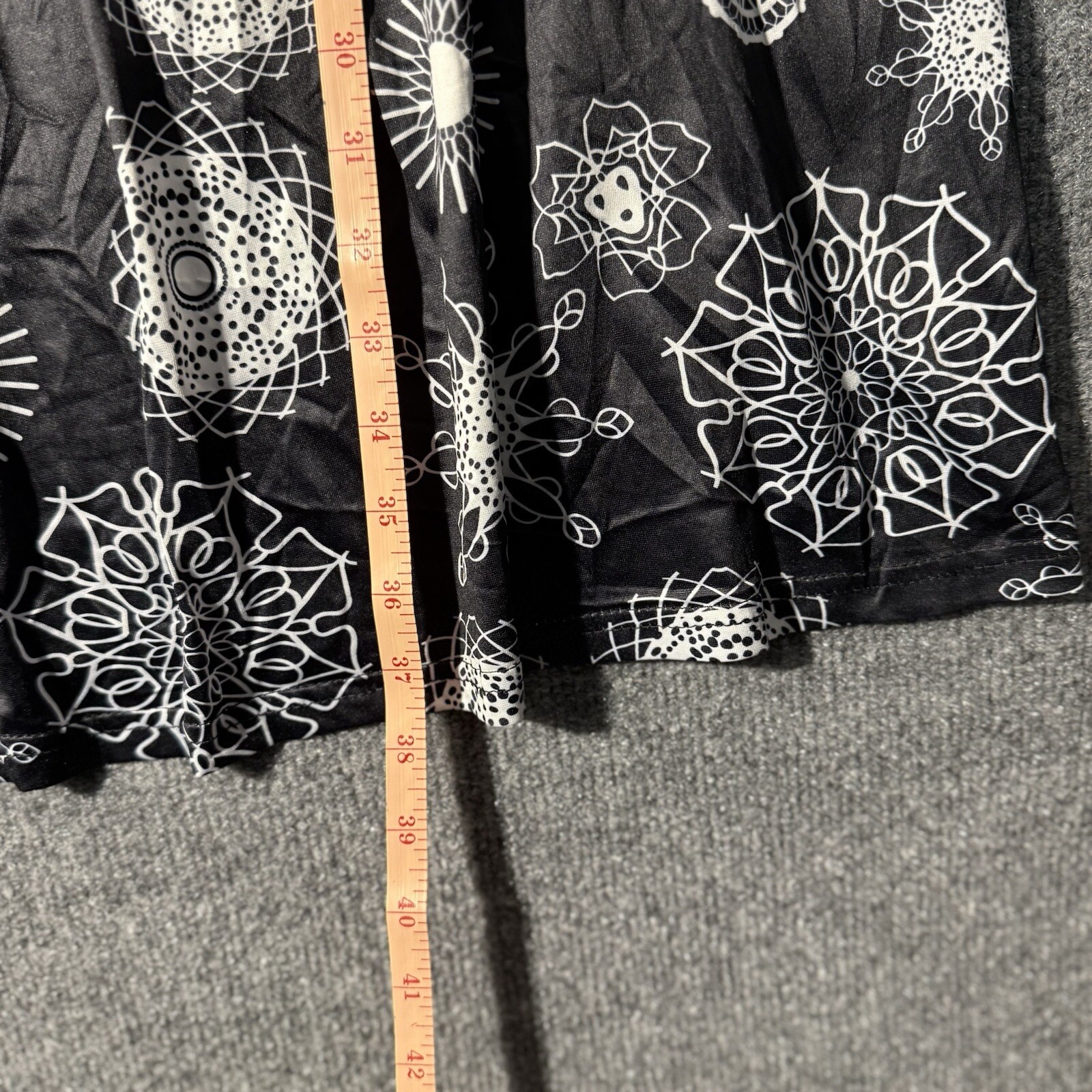 Women’s Polyester Dress, See Pics For Size.