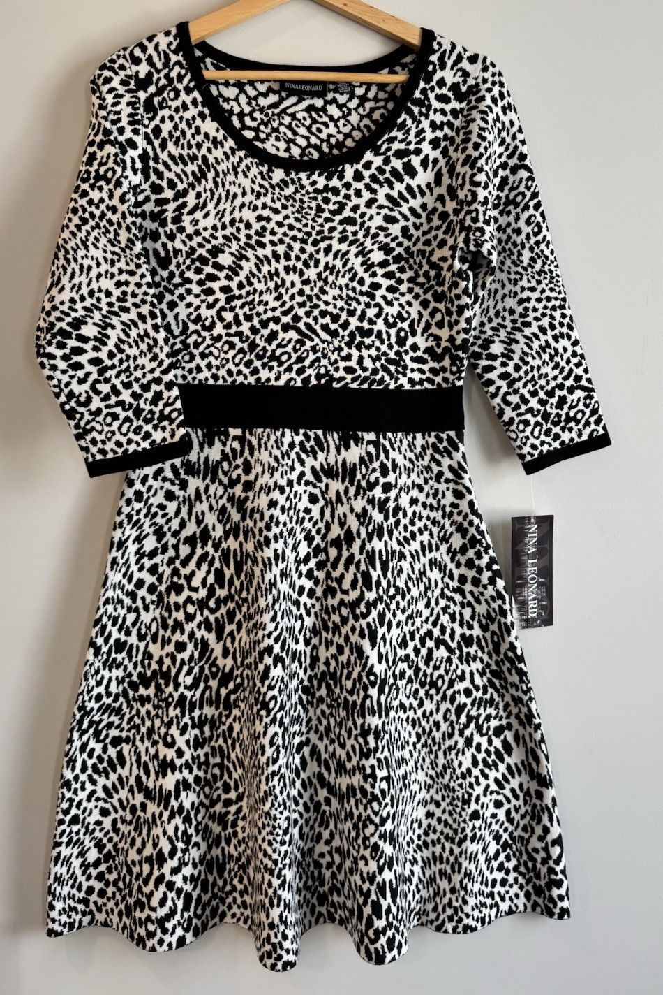 Nina Leonard Women’s Black White Leopard Print Knit A-Line Knee Dress S